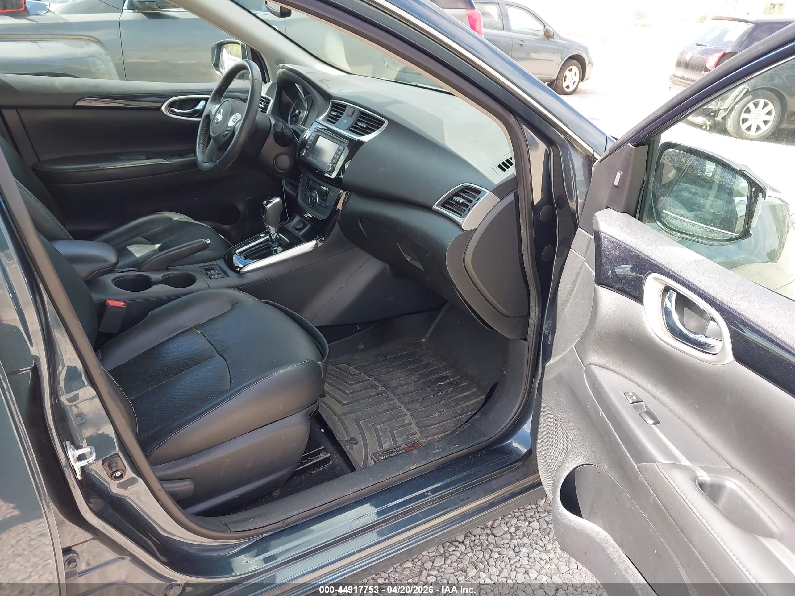 NISSAN SENTRA image 5