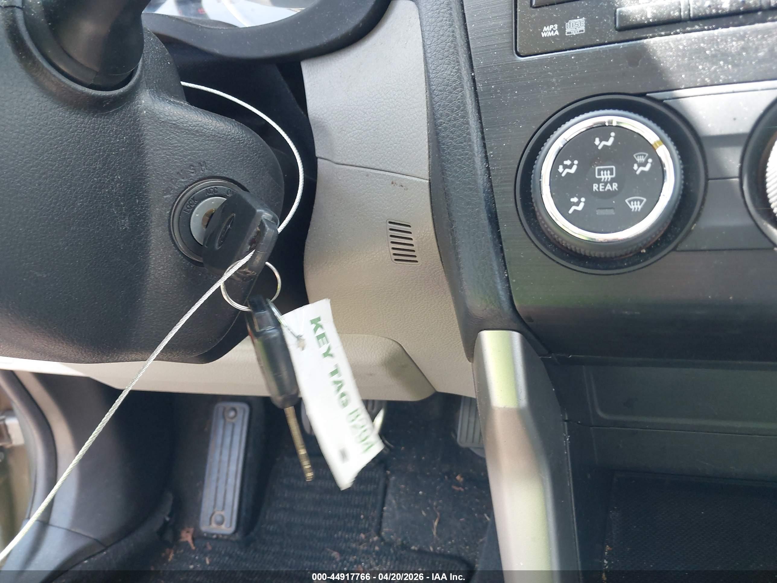 SUBARU FORESTER image 11
