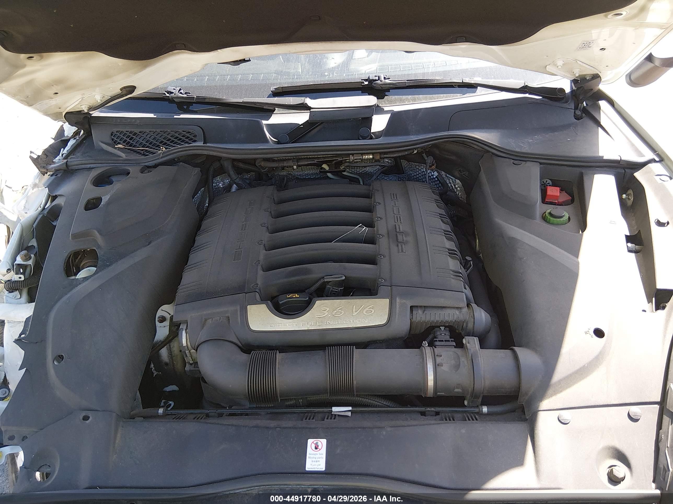 PORSCHE CAYENNE image 10