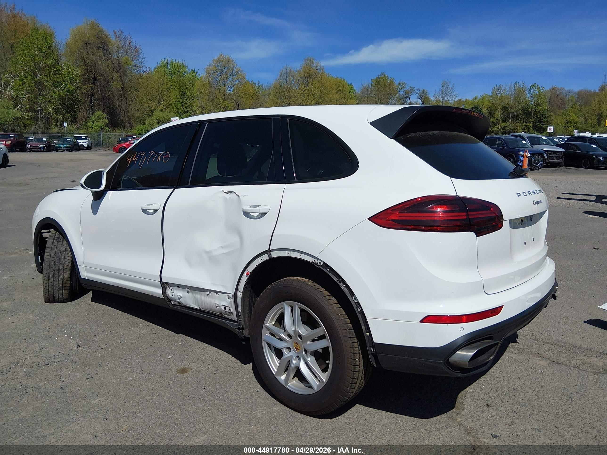PORSCHE CAYENNE image 3