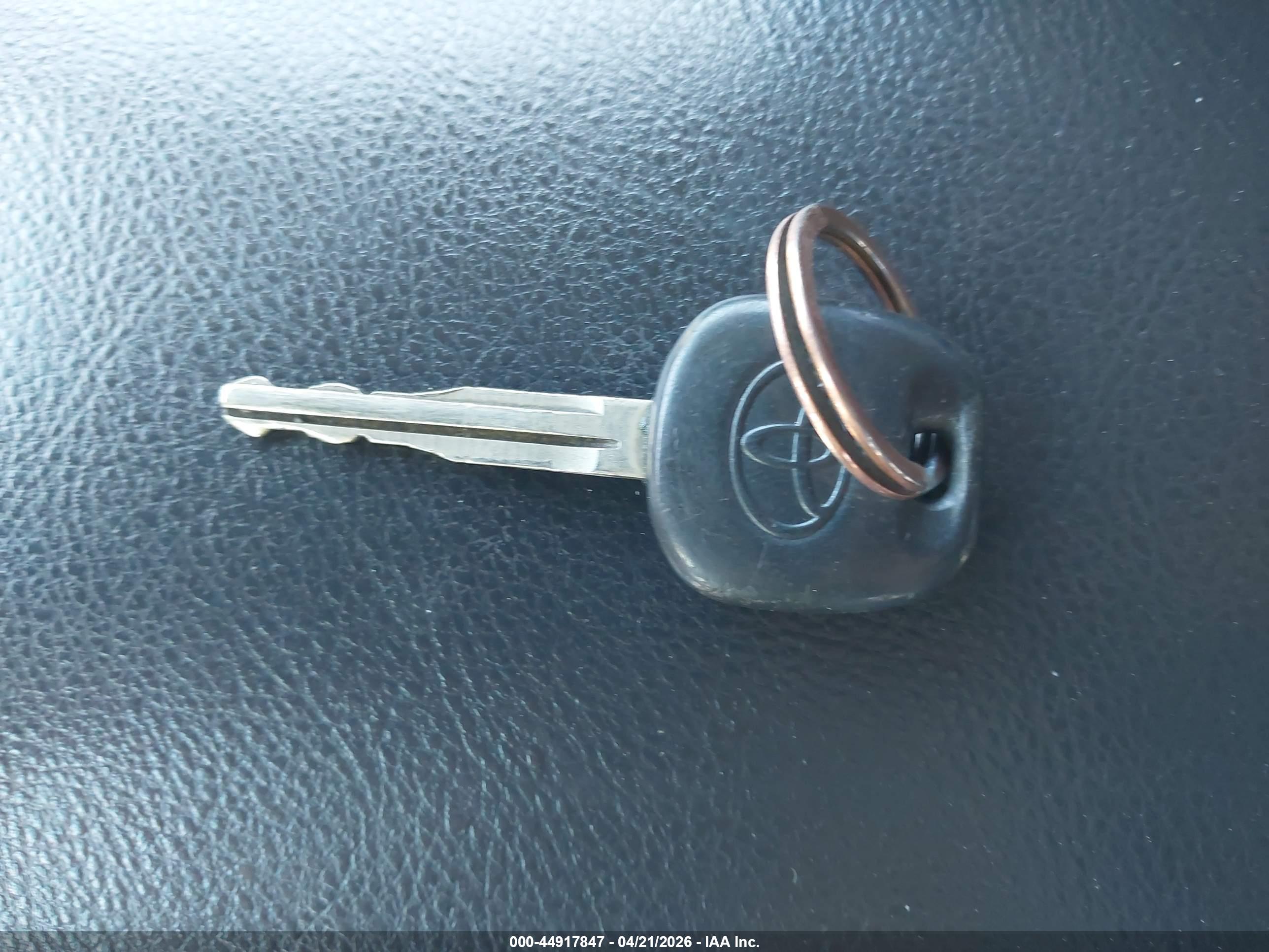 TOYOTA 4RUNNER image 11