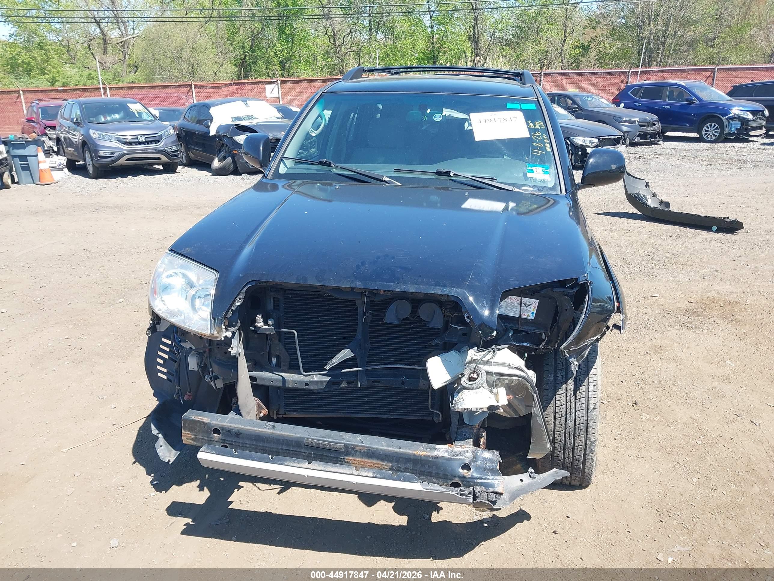 TOYOTA 4RUNNER image 6