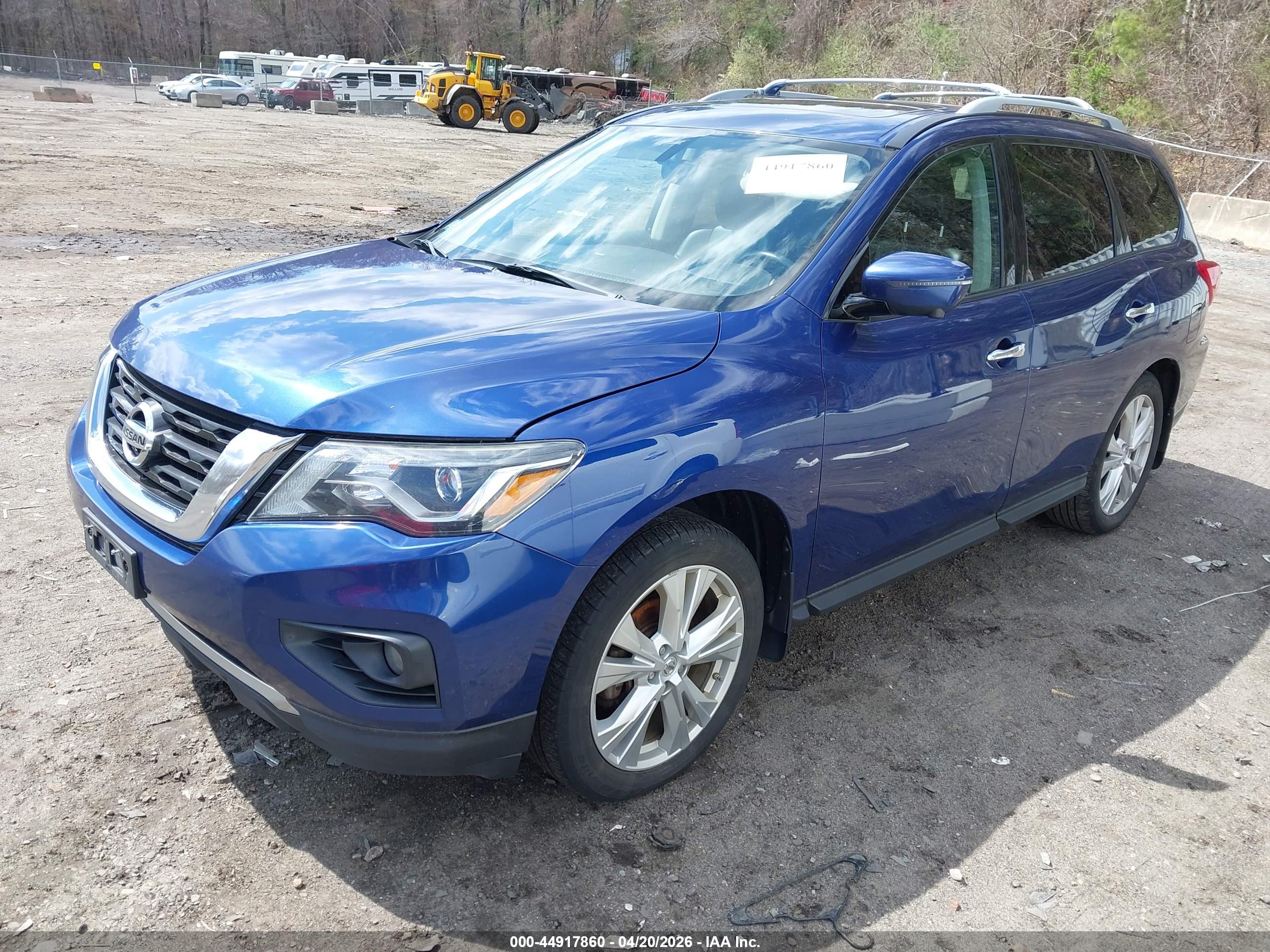 NISSAN PATHFINDER image 2