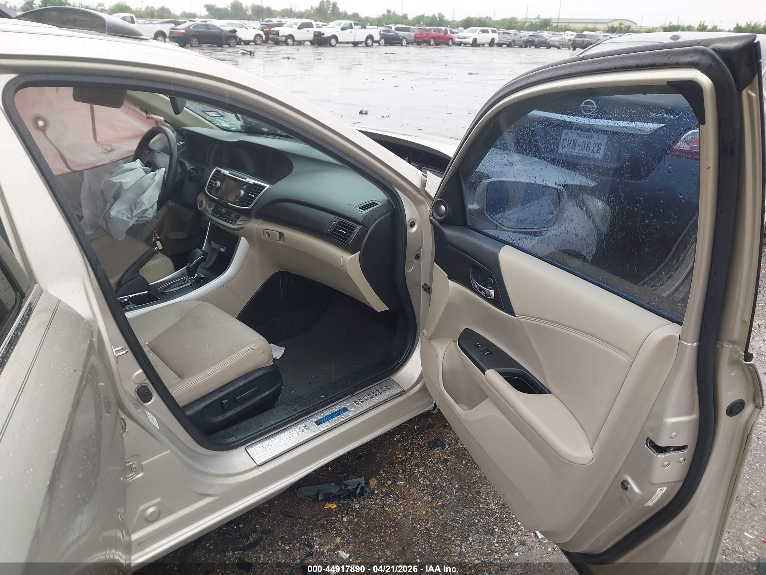 HONDA ACCORD image 5