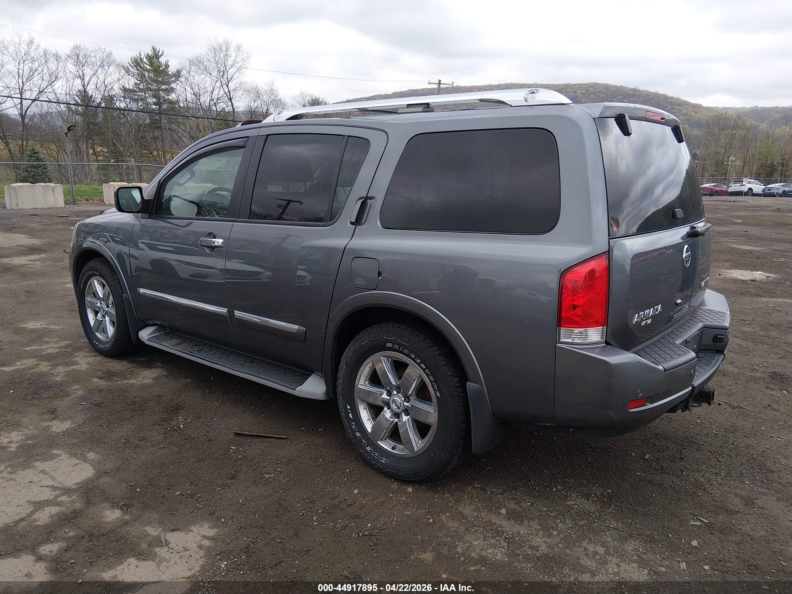 NISSAN ARMADA image 3
