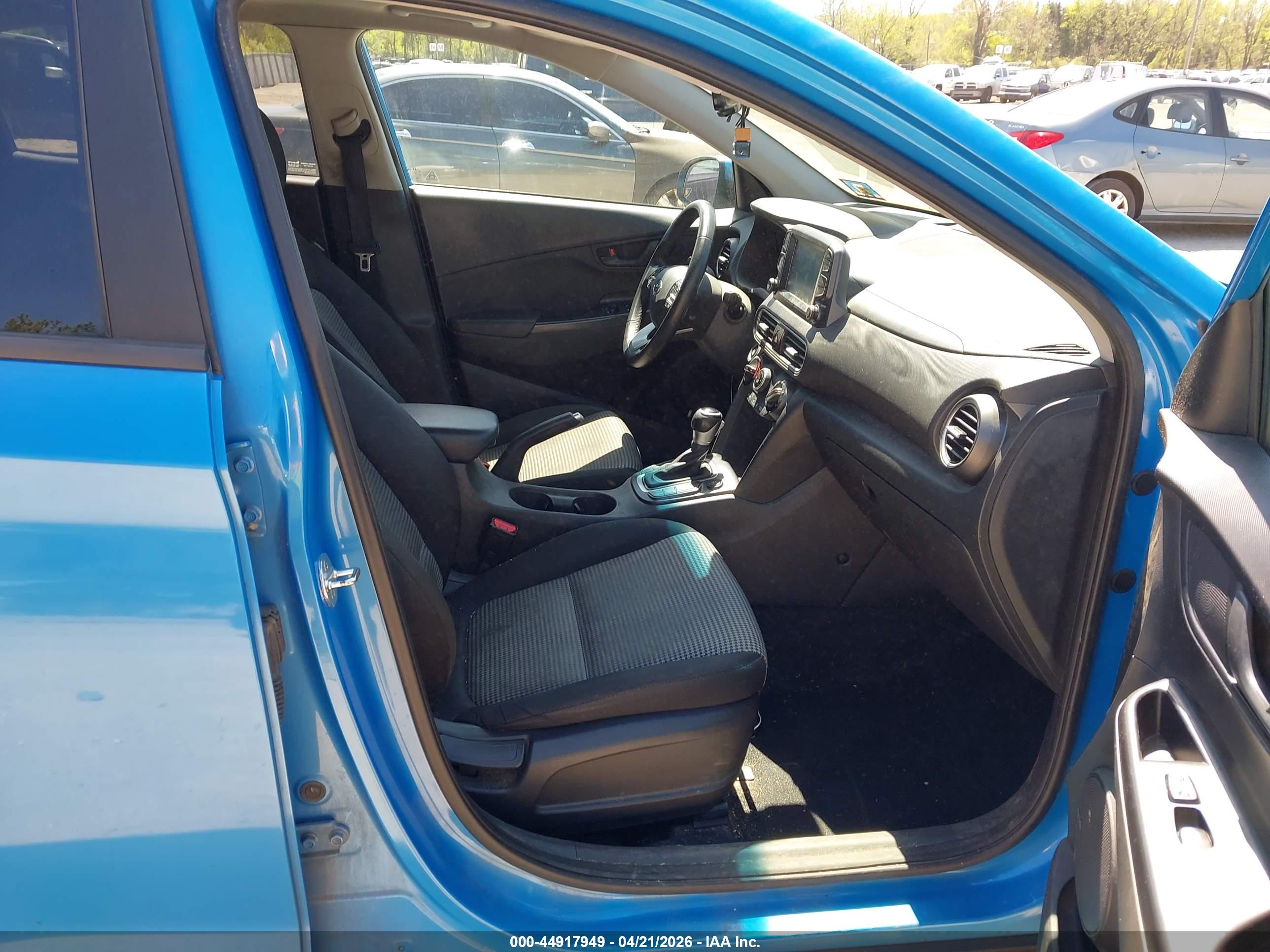 HYUNDAI KONA image 5