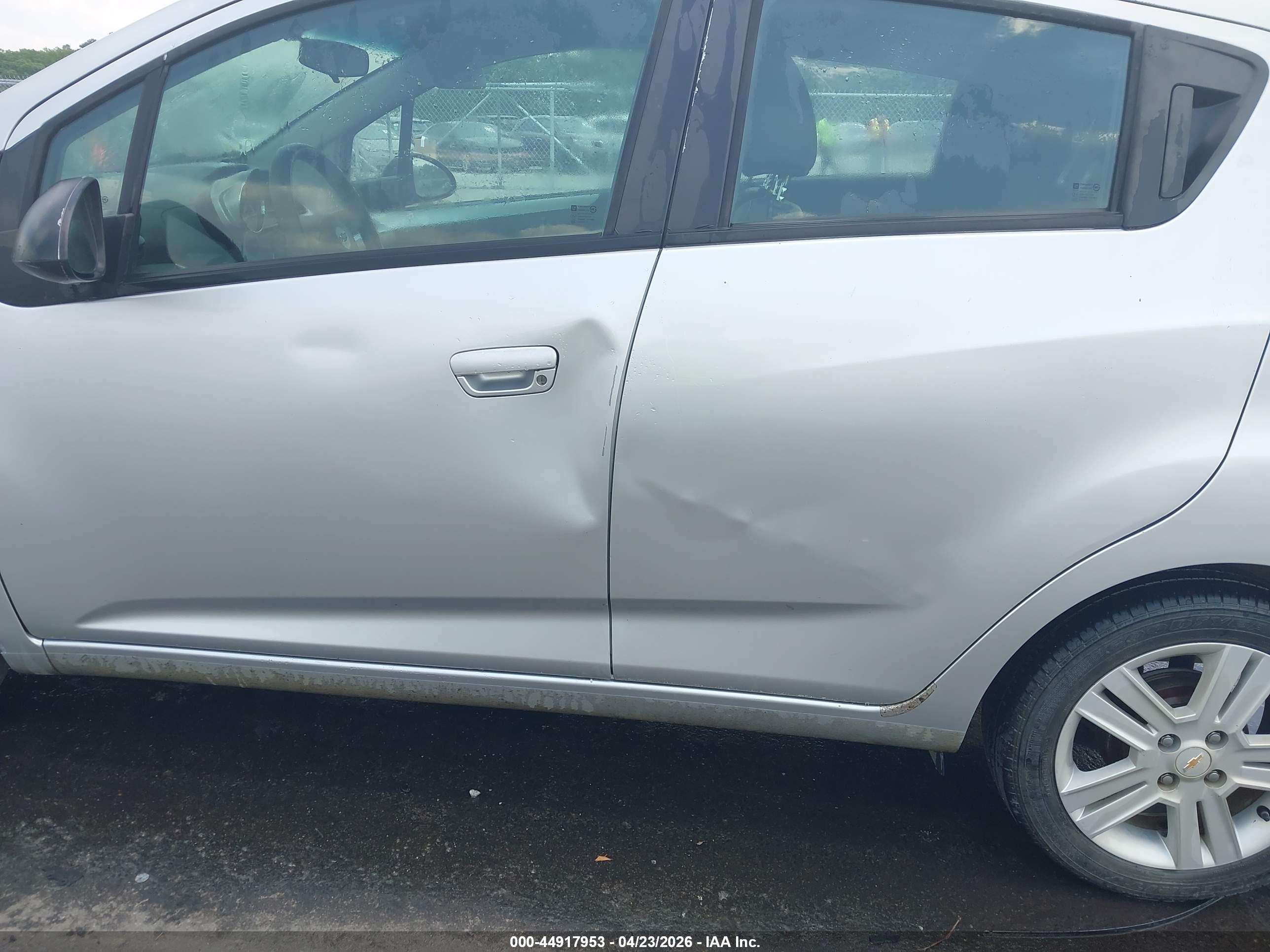 CHEVROLET SPARK image 6