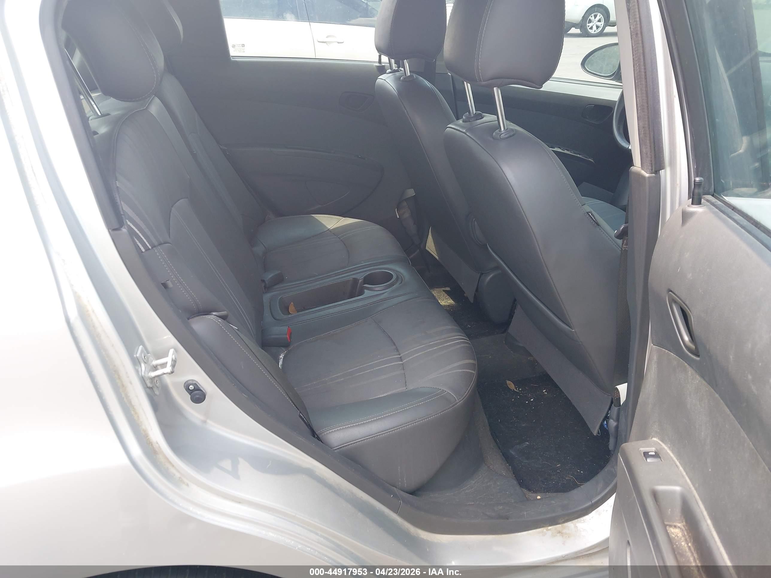 CHEVROLET SPARK image 8