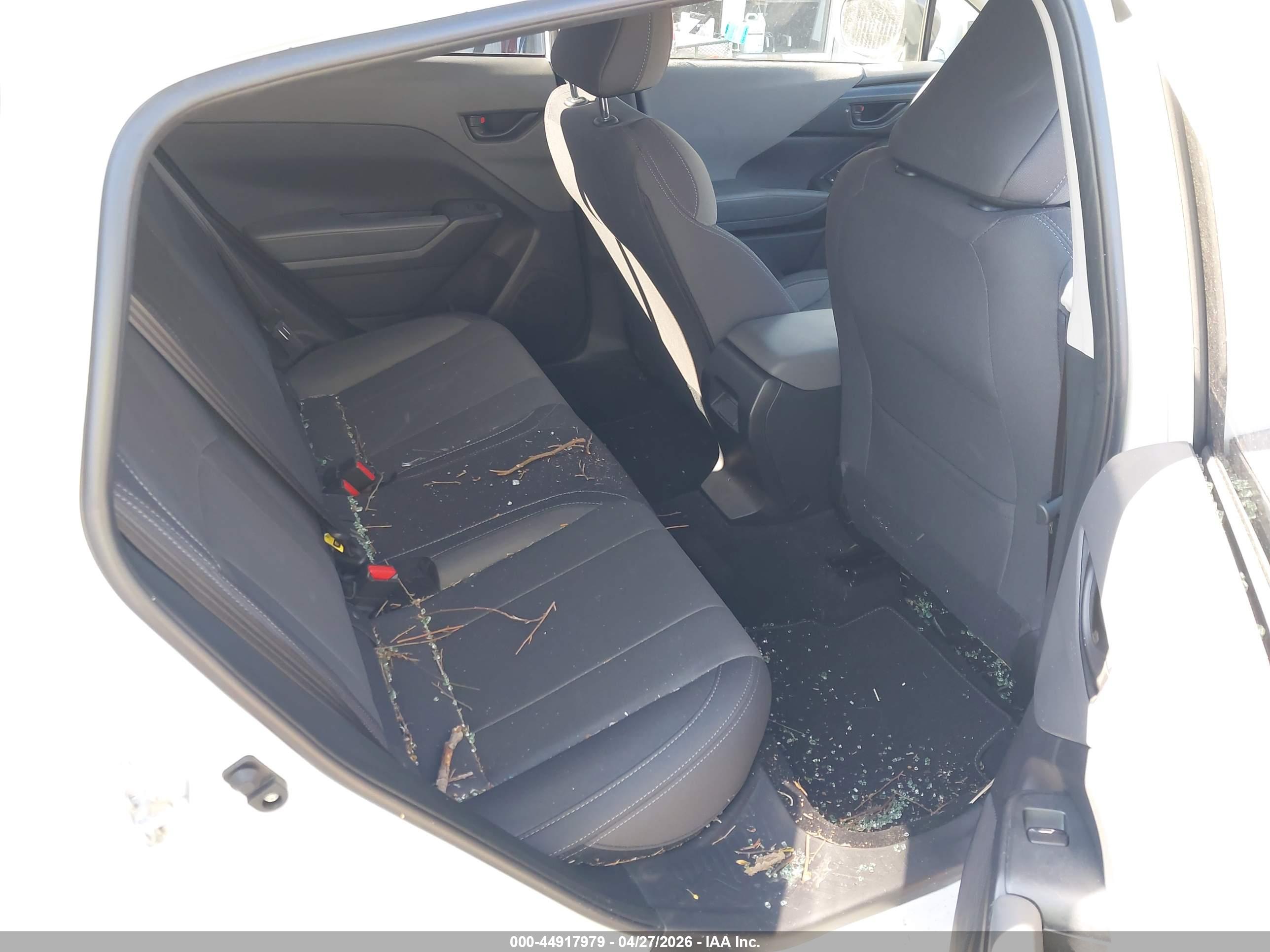 SUBARU CROSSTREK image 8
