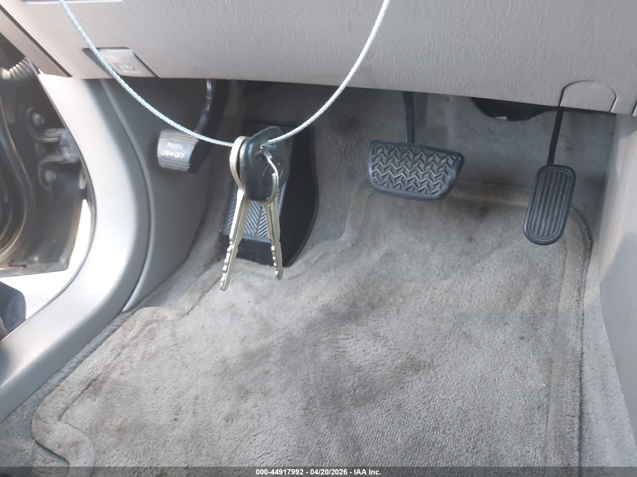 TOYOTA HIGHLANDER image 11