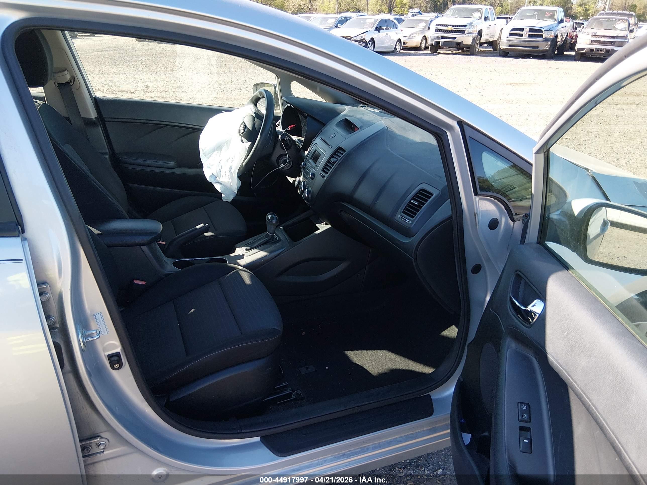KIA FORTE image 5