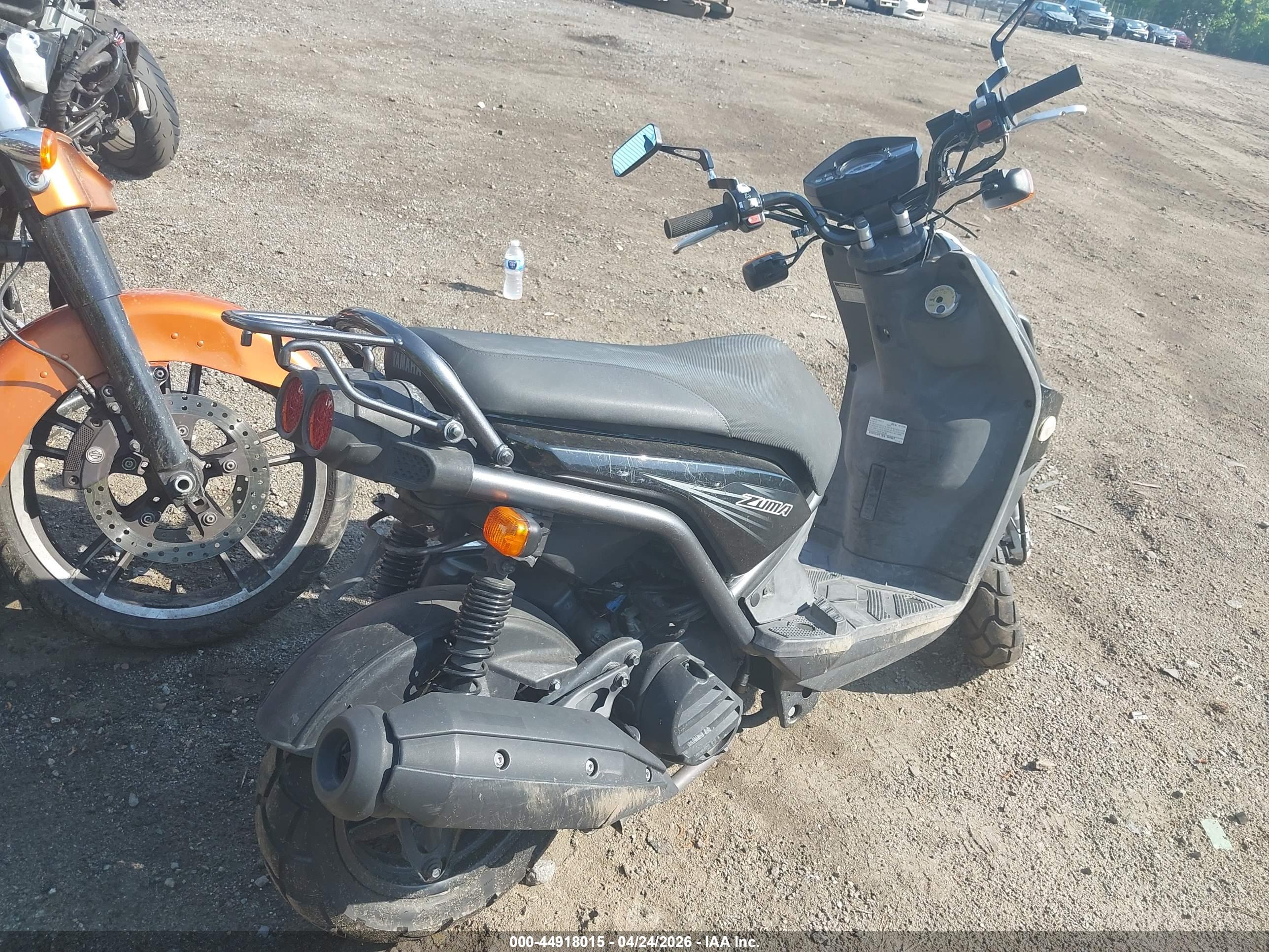 YAMAHA YW125 image 4