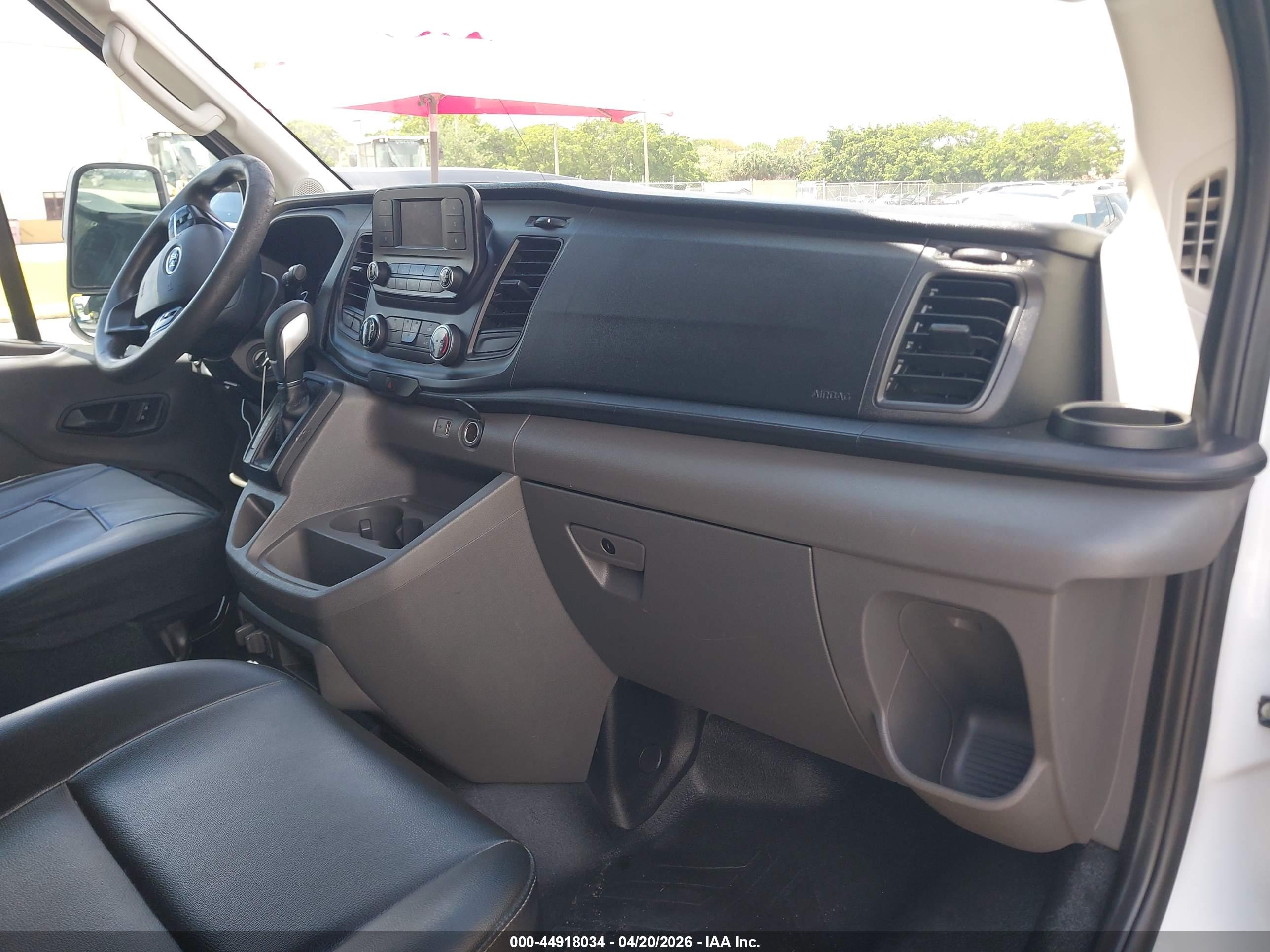 FORD TRANSIT-350 image 5