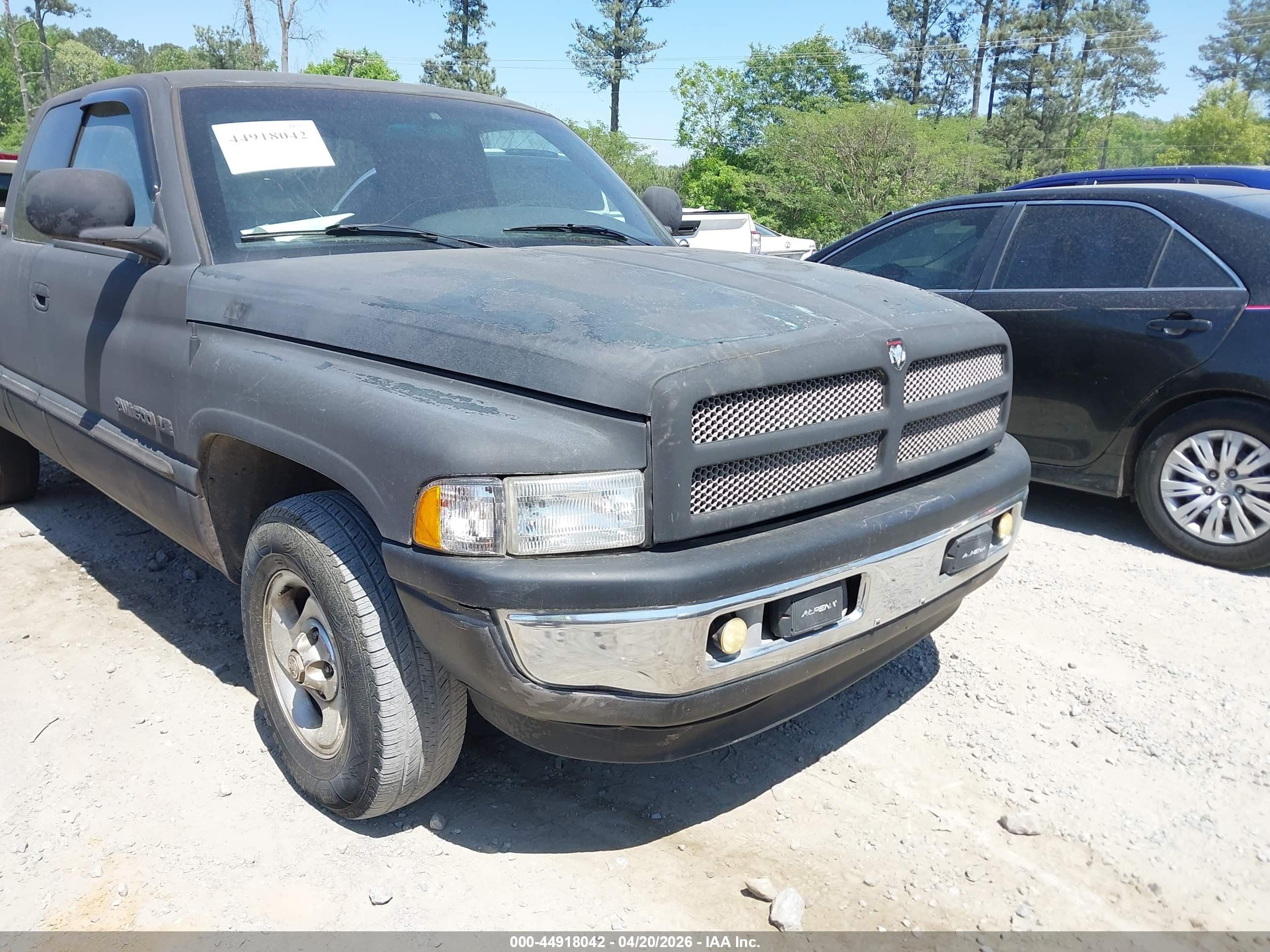 DODGE RAM image 6