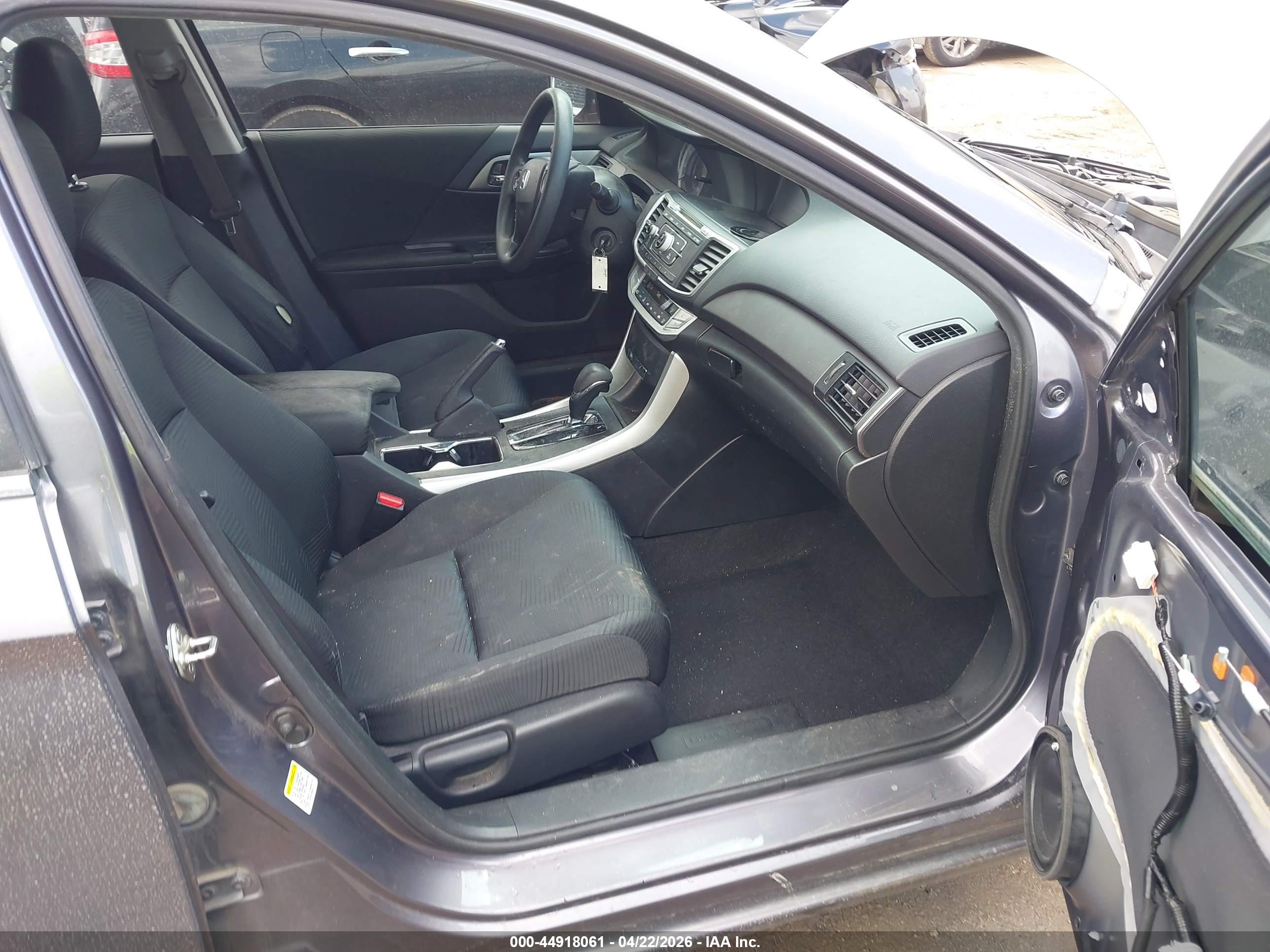 HONDA ACCORD image 5