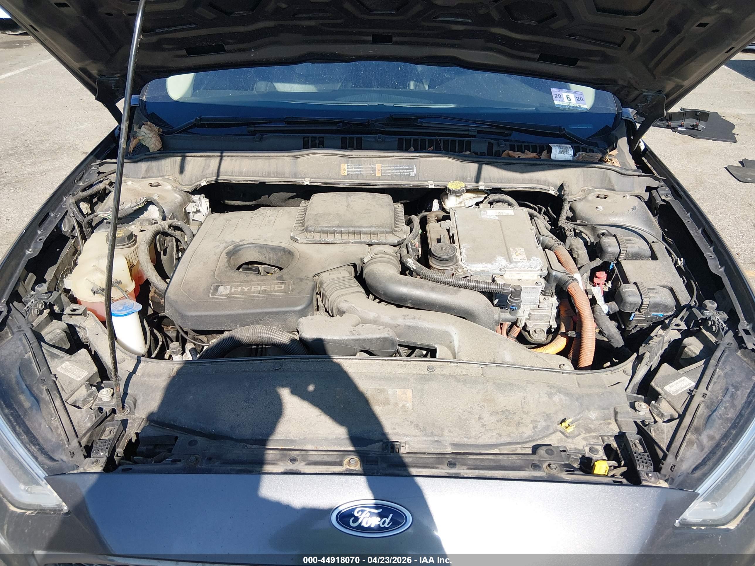 FORD FUSION image 10