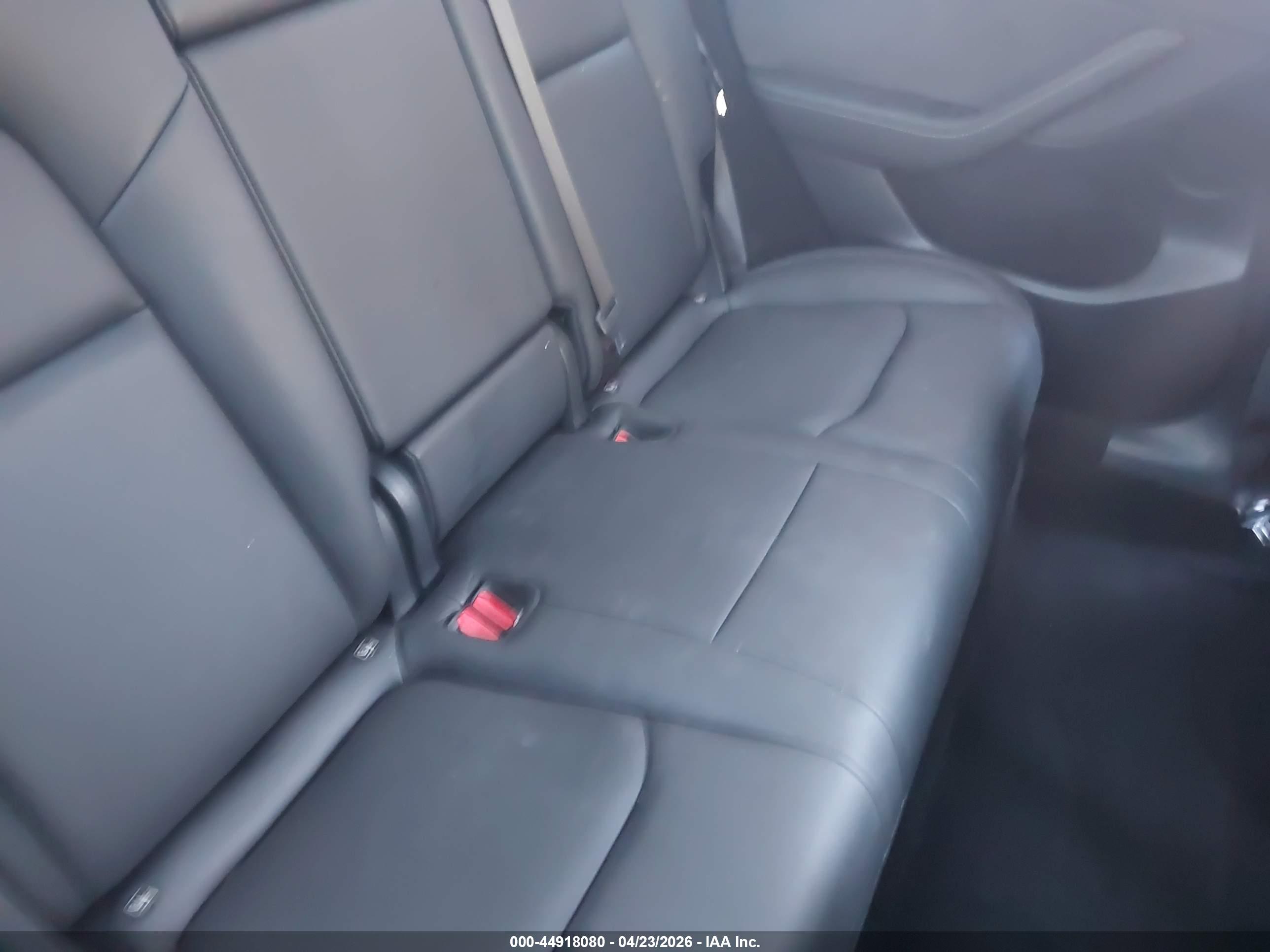 TESLA MODEL image 8