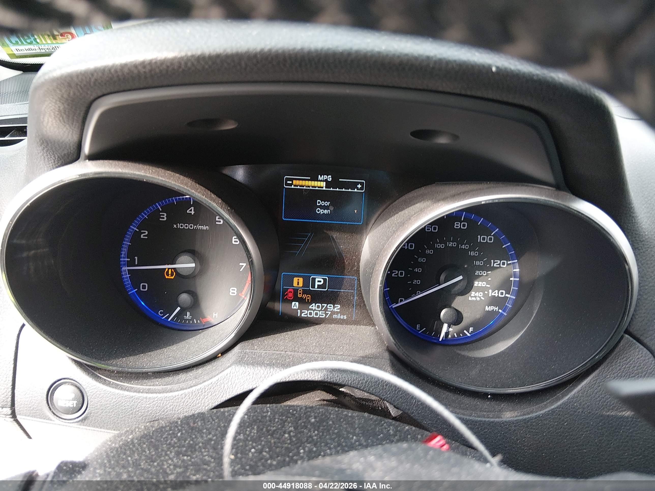 SUBARU OUTBACK image 7