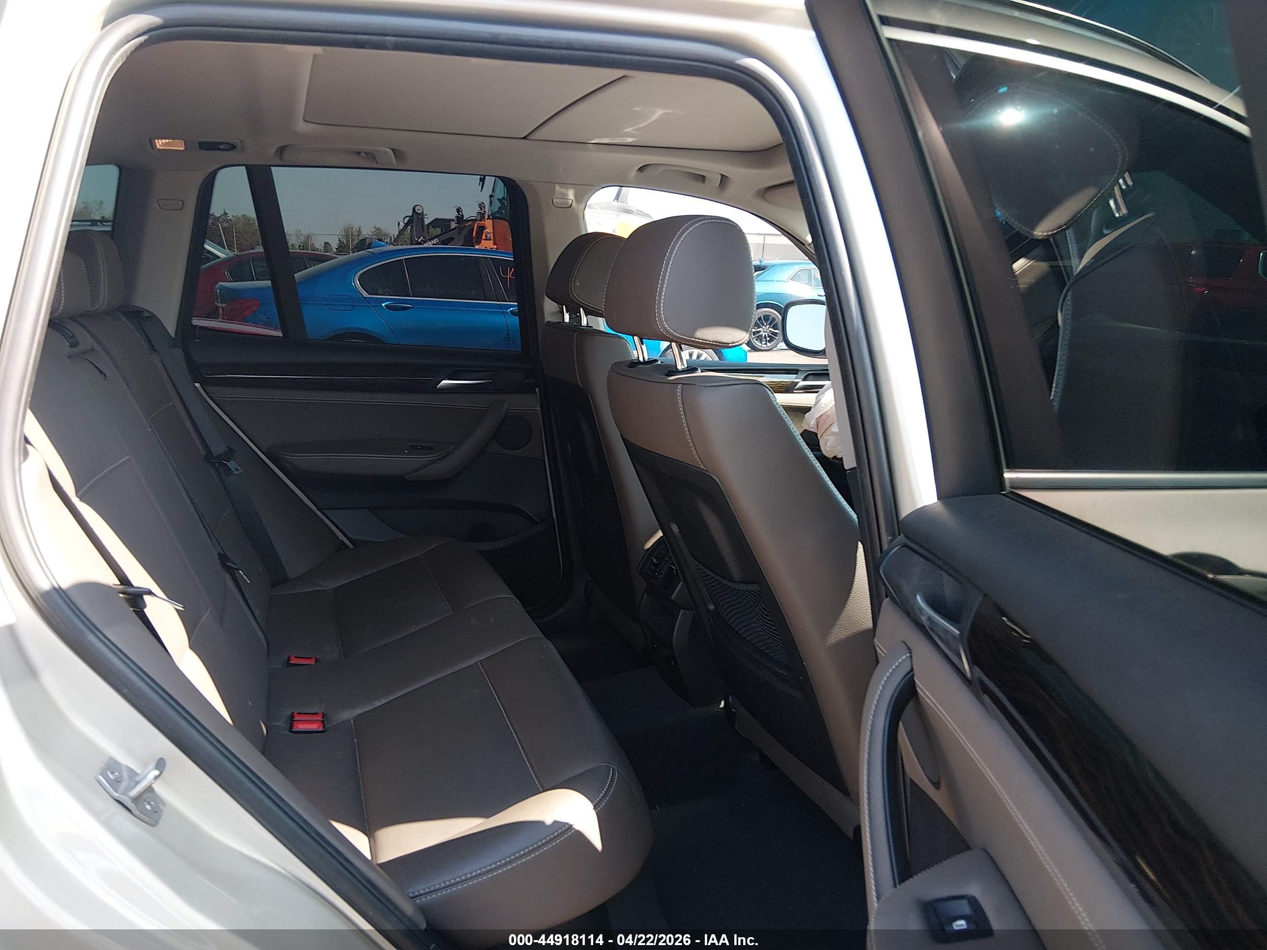 BMW X3 image 8