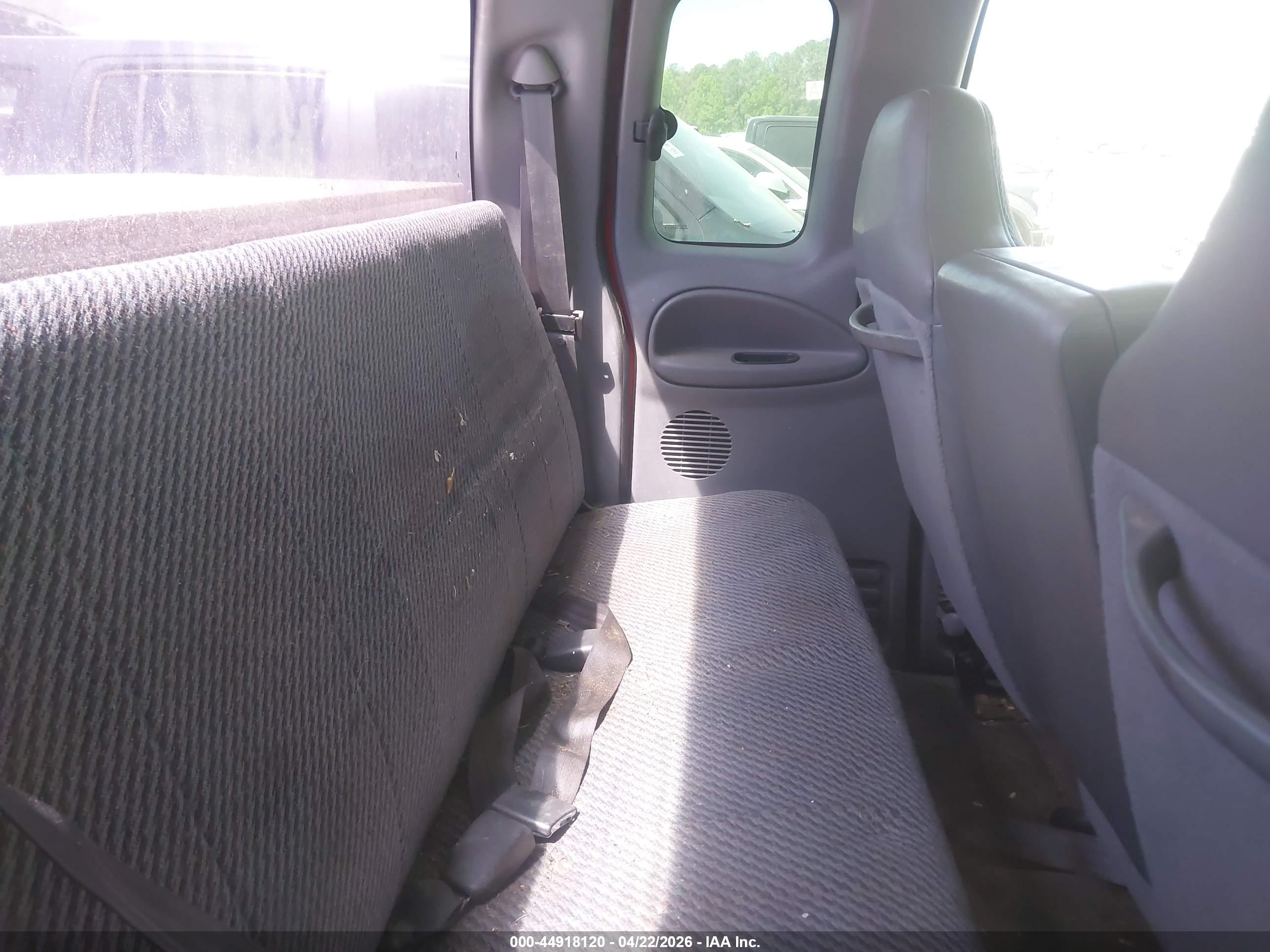 DODGE RAM image 8