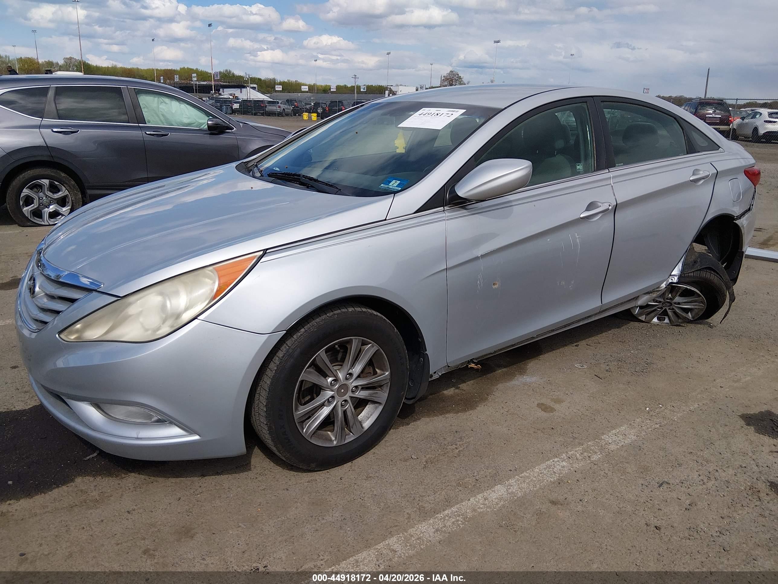 HYUNDAI SONATA image 2