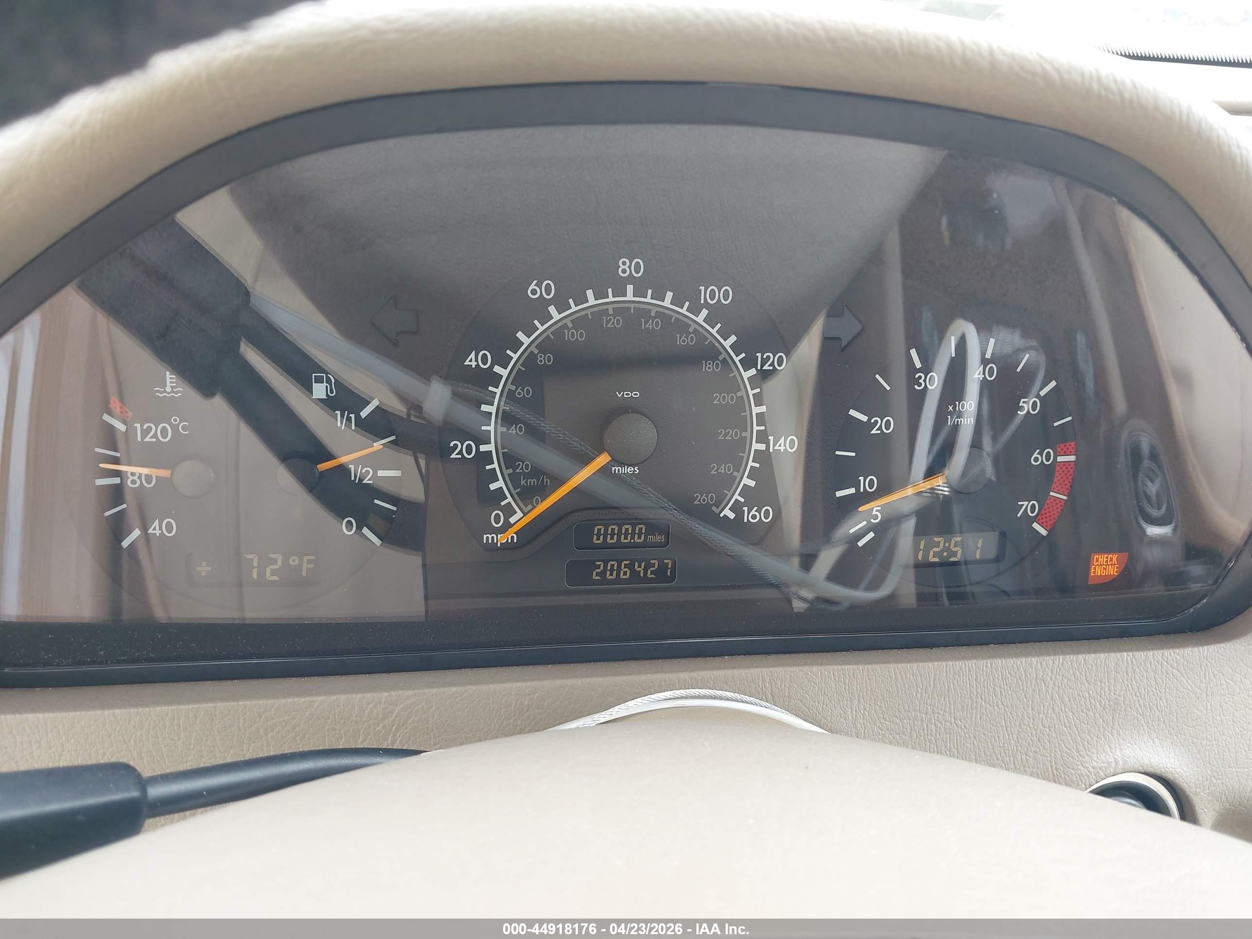 MERCEDES-BENZ C image 7