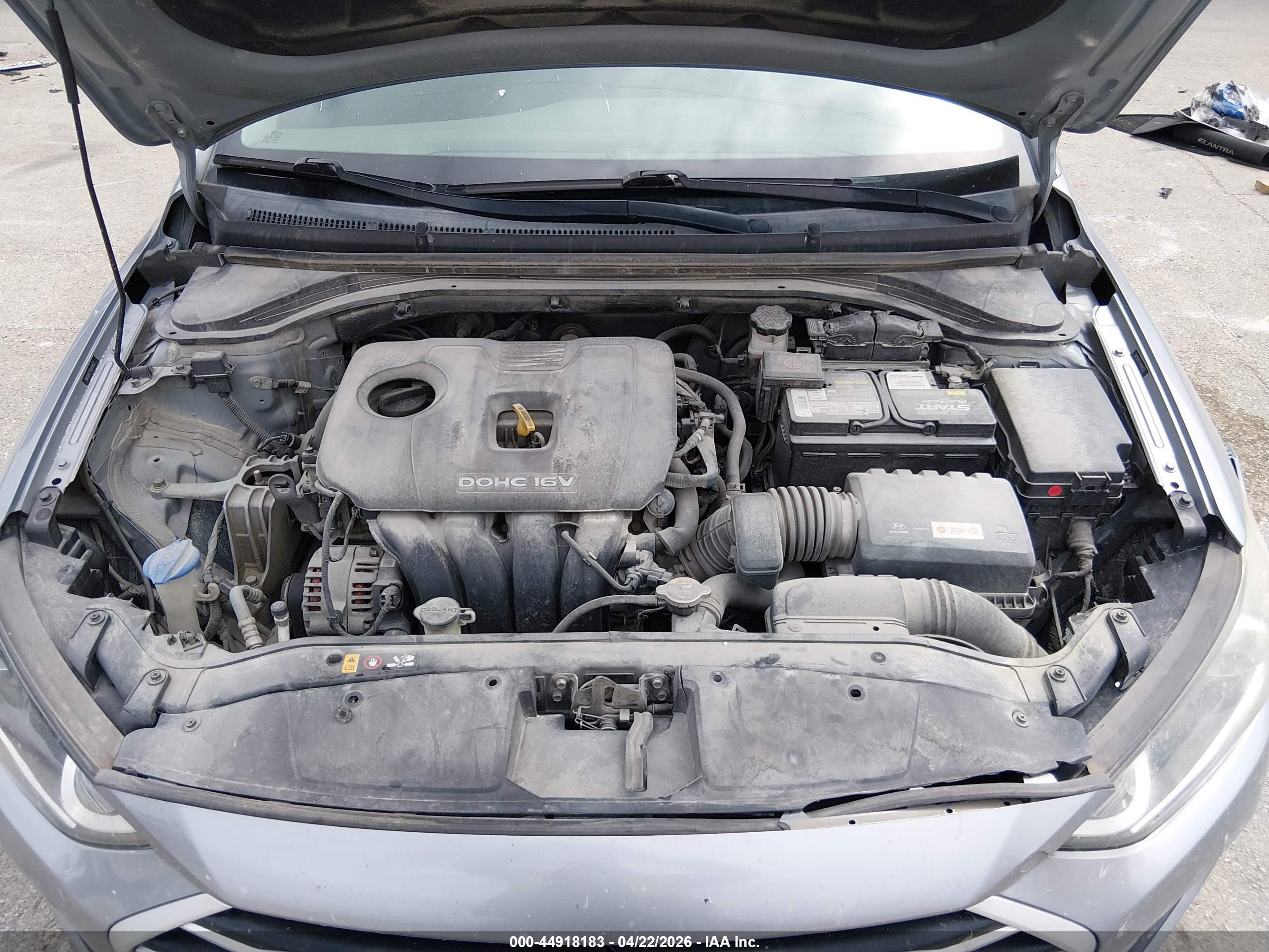 HYUNDAI ELANTRA image 10