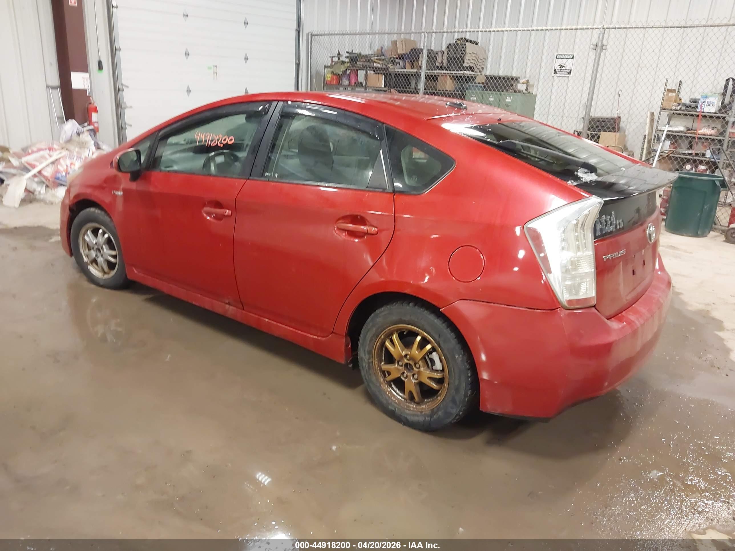 TOYOTA PRIUS image 3
