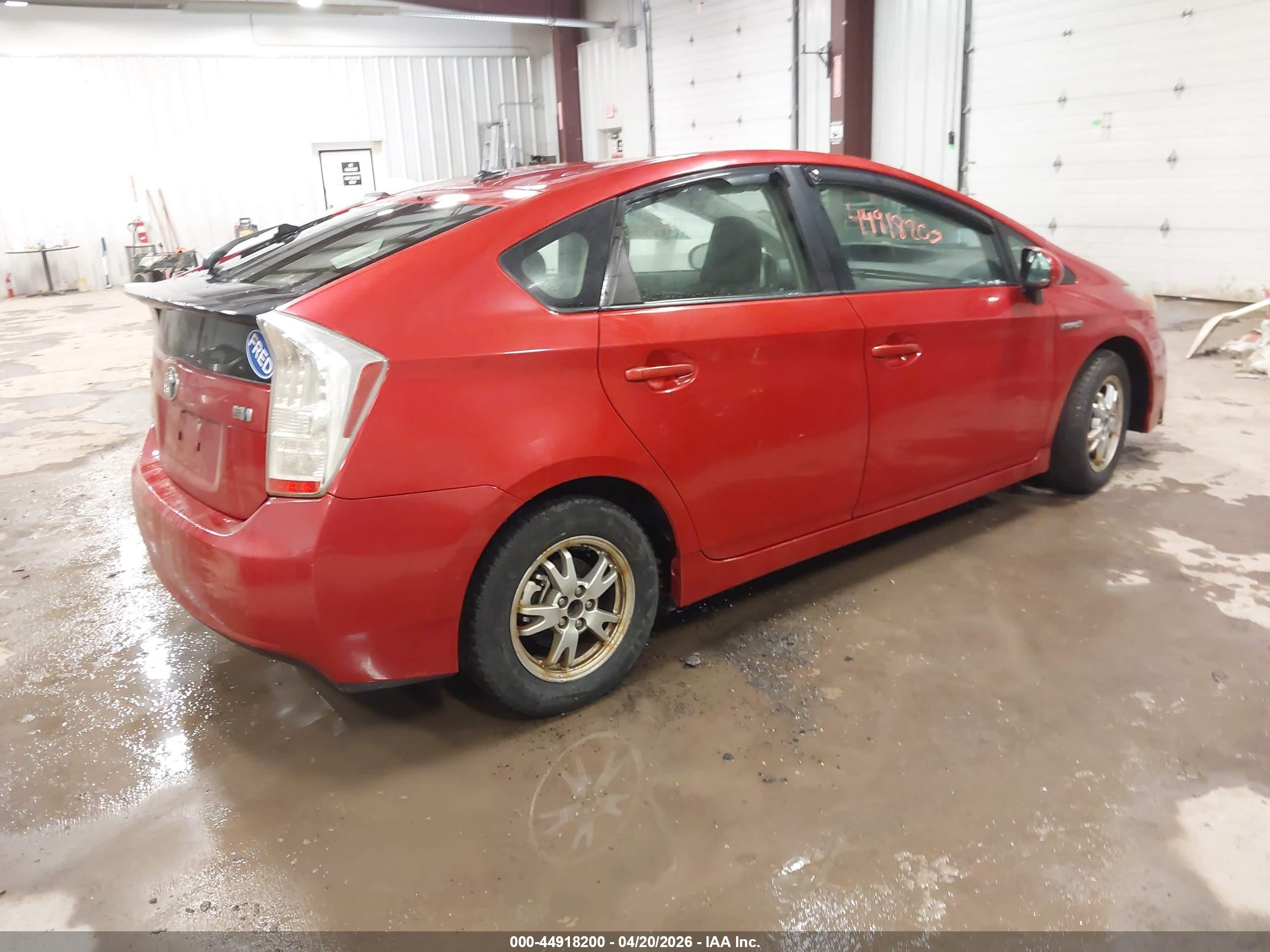 TOYOTA PRIUS image 4