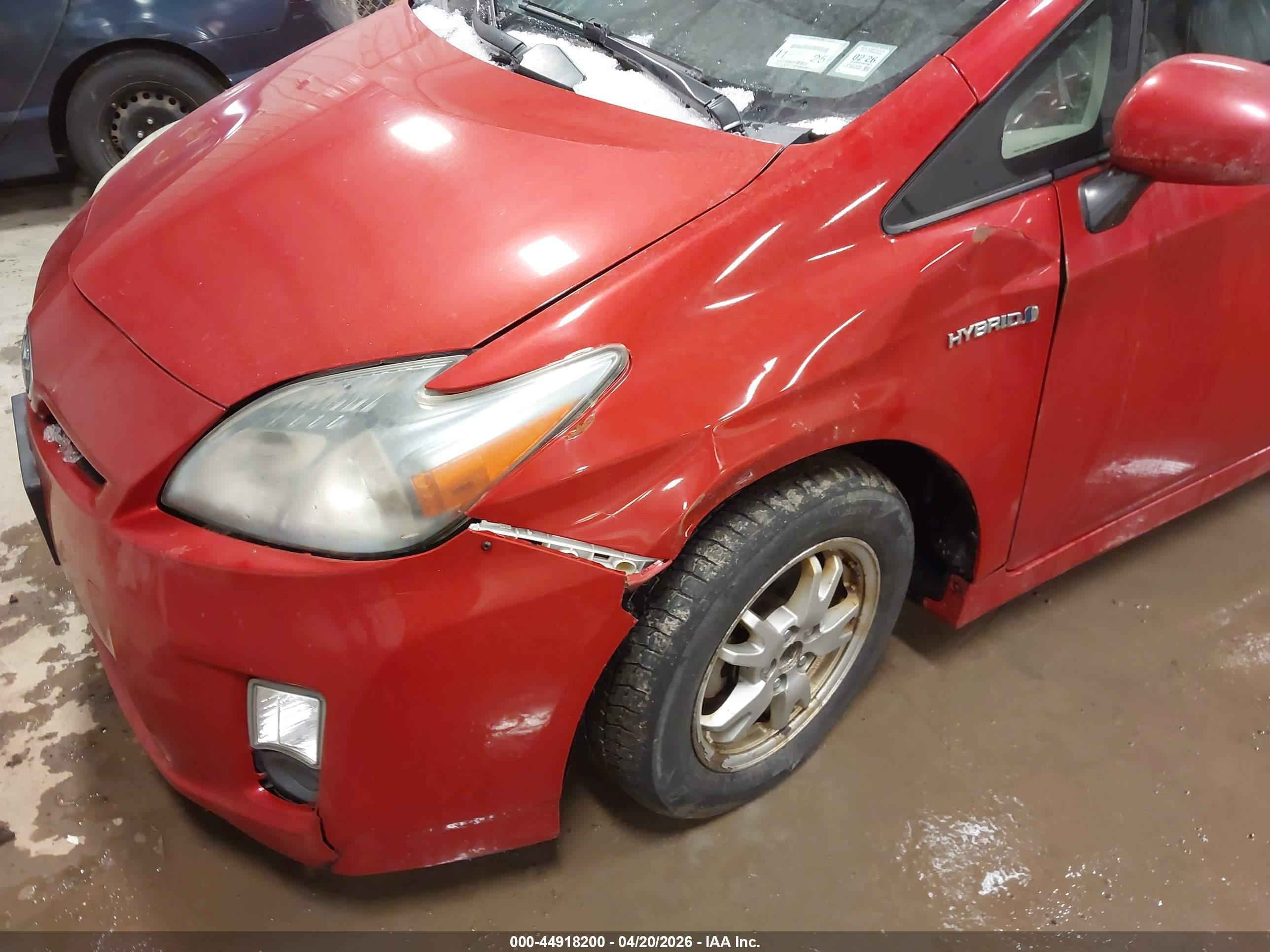 TOYOTA PRIUS image 6