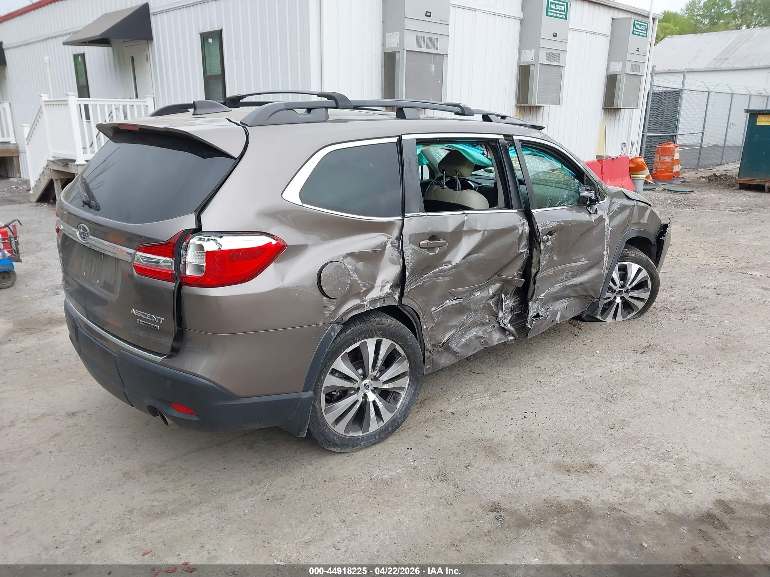 SUBARU ASCENT image 4