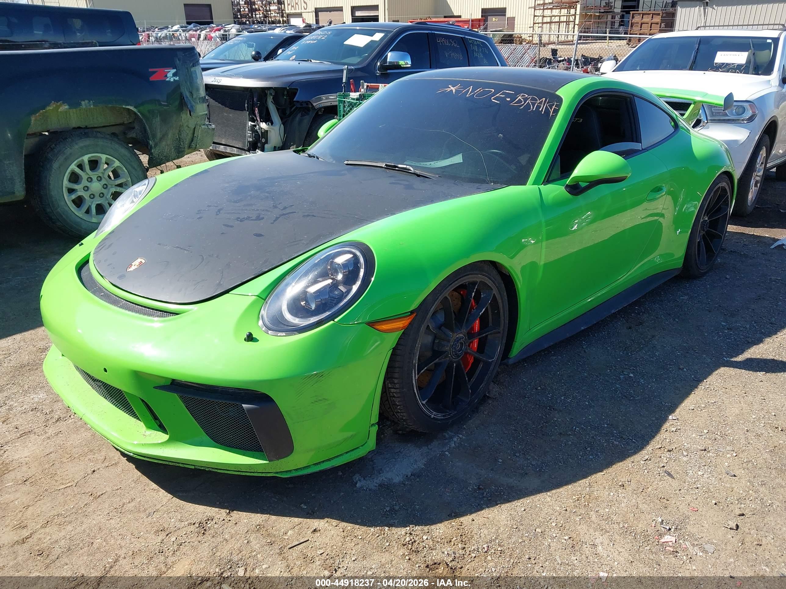 PORSCHE 911 image 2