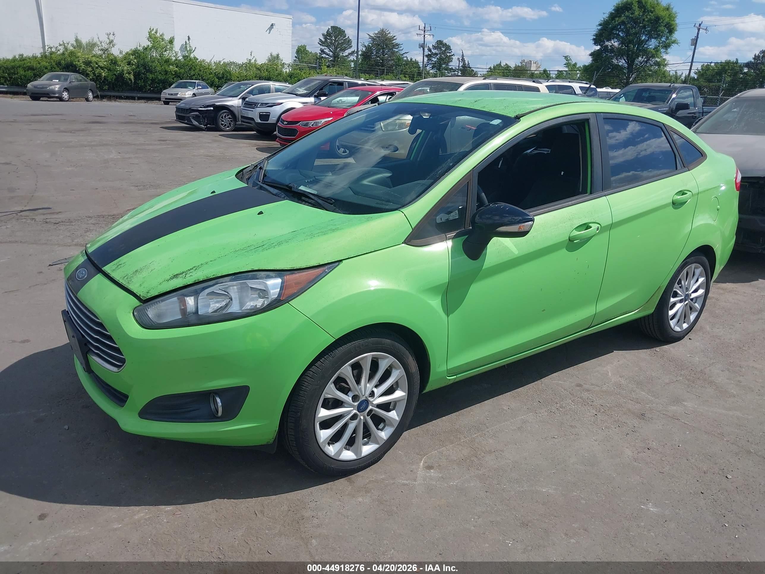 FORD FIESTA image 2
