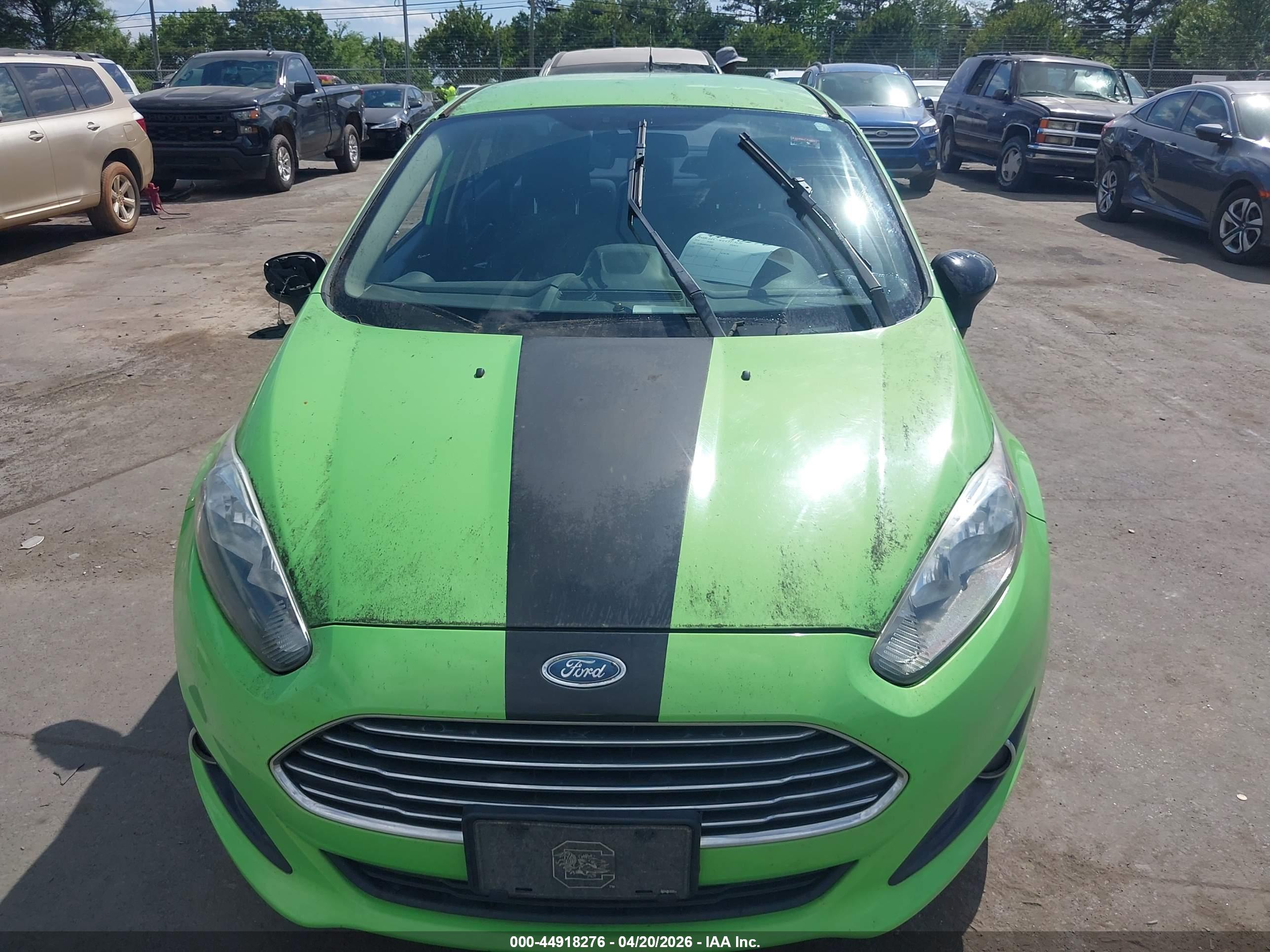 FORD FIESTA image 6