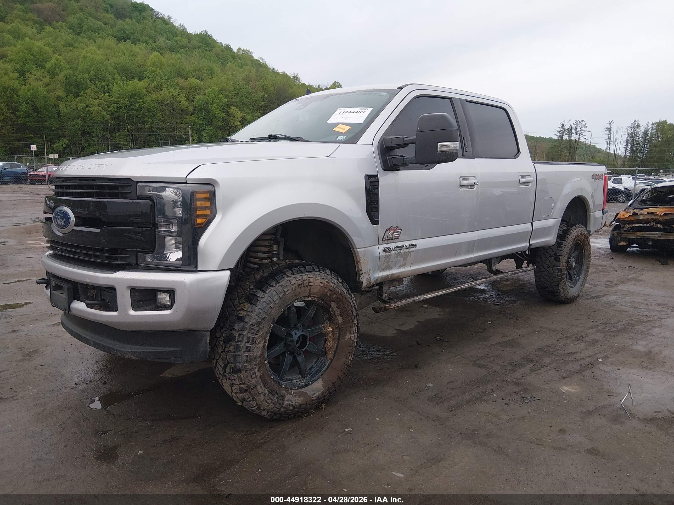 FORD F-250 image 2