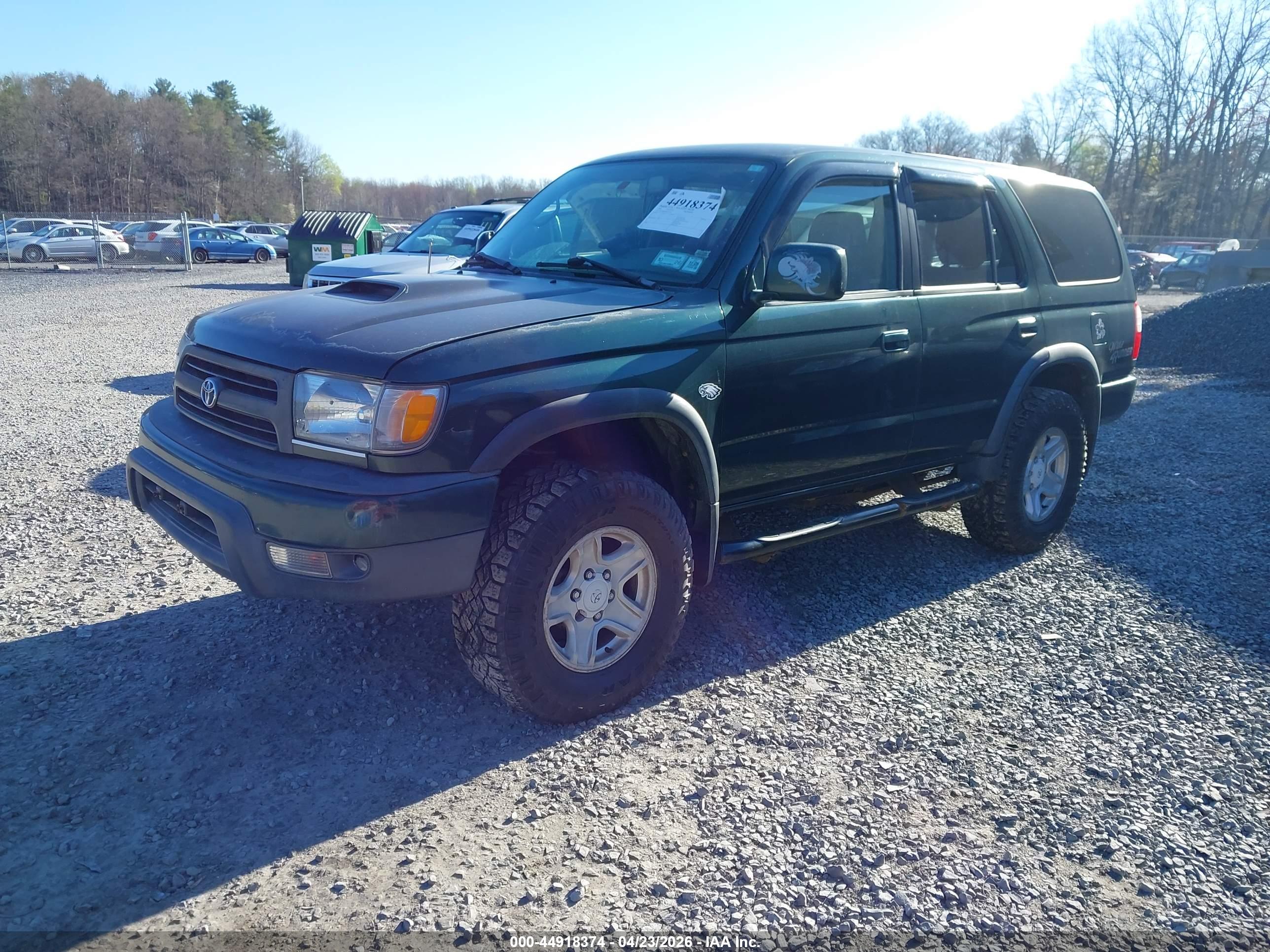 TOYOTA 4RUNNER image 2
