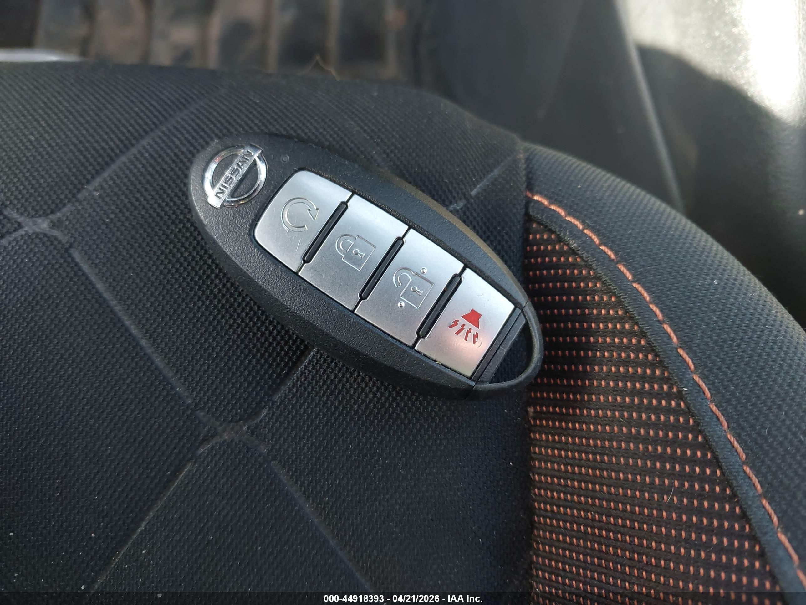 NISSAN KICKS image 11