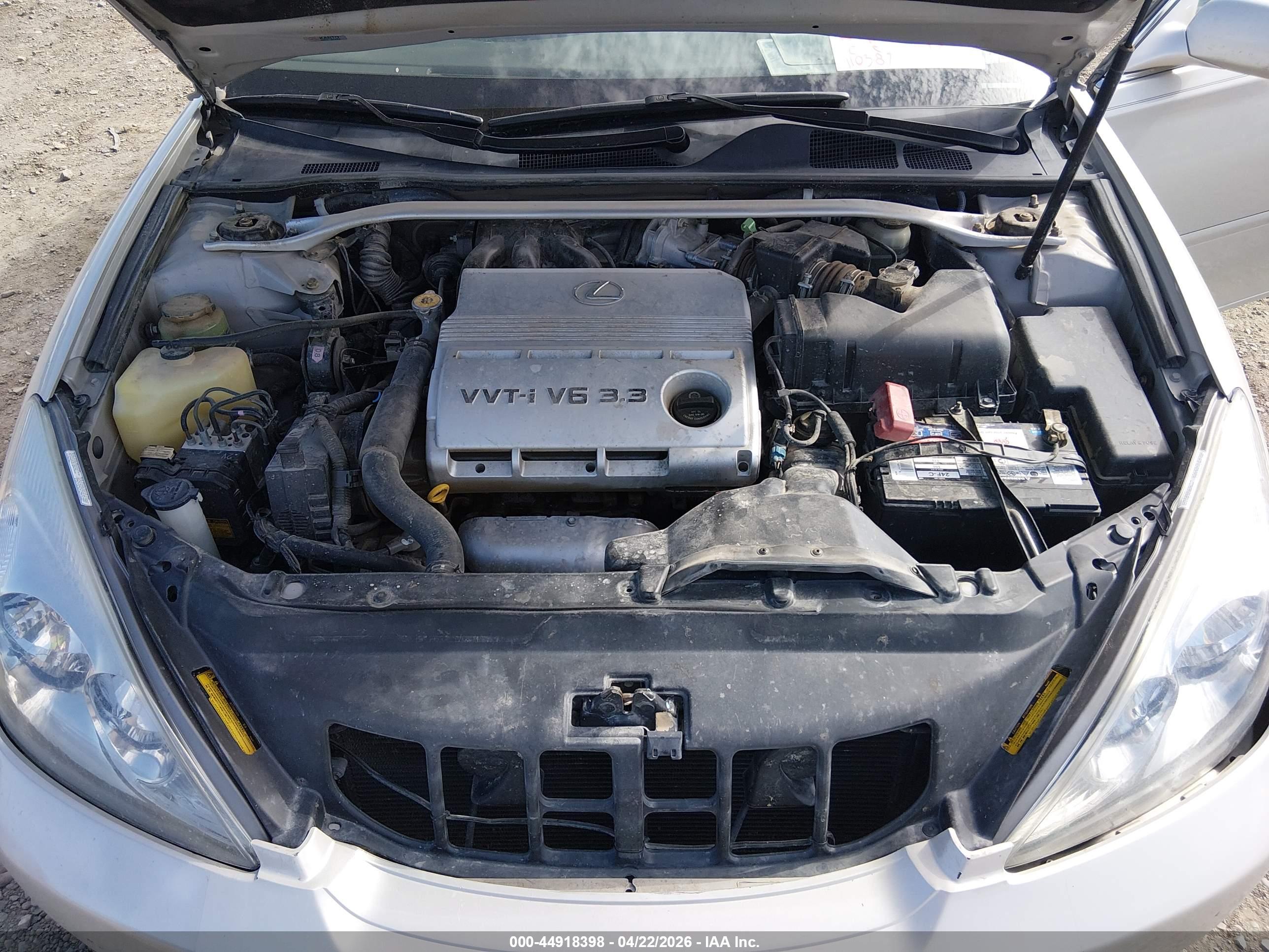 LEXUS ES image 10