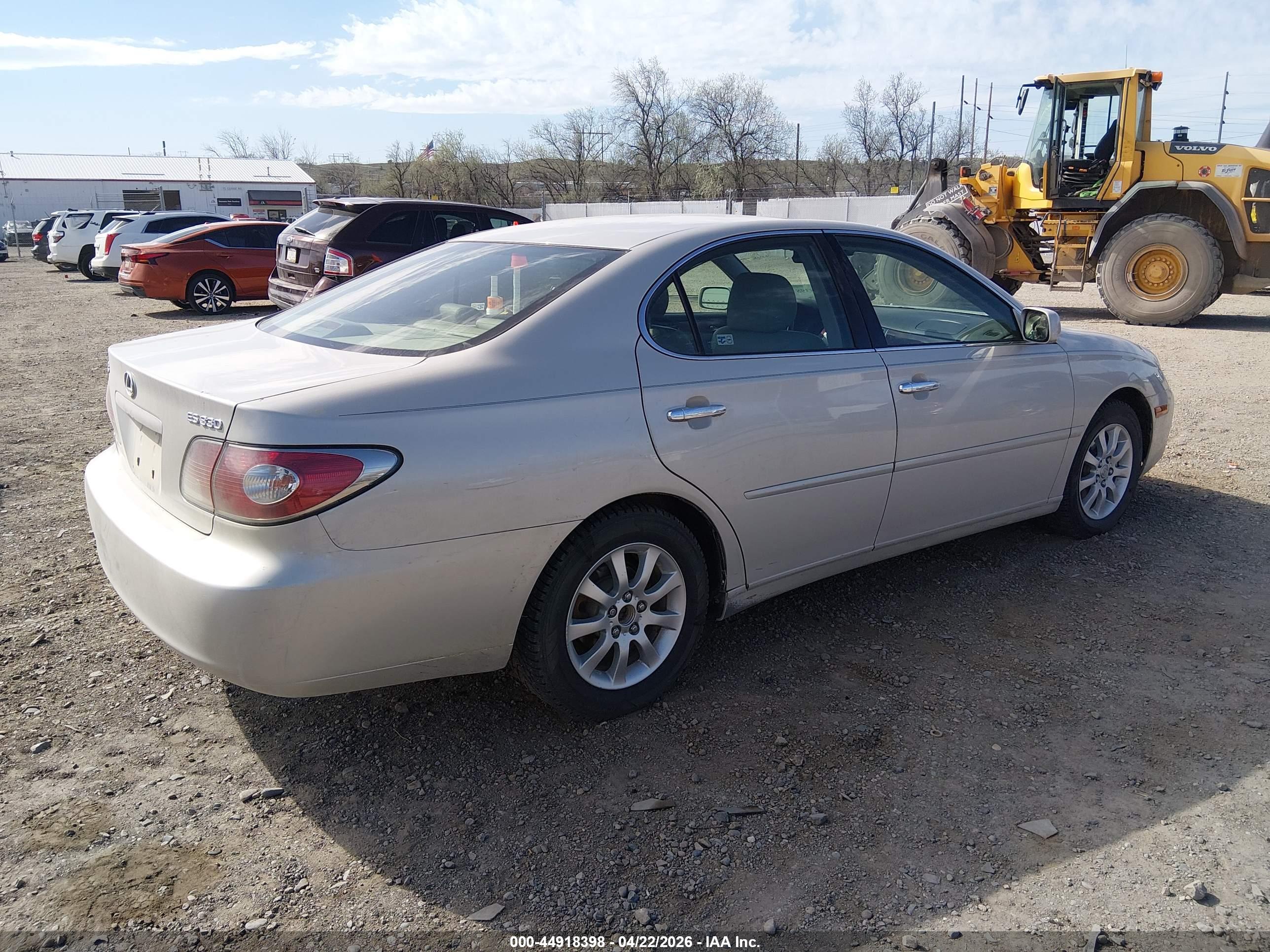 LEXUS ES image 4