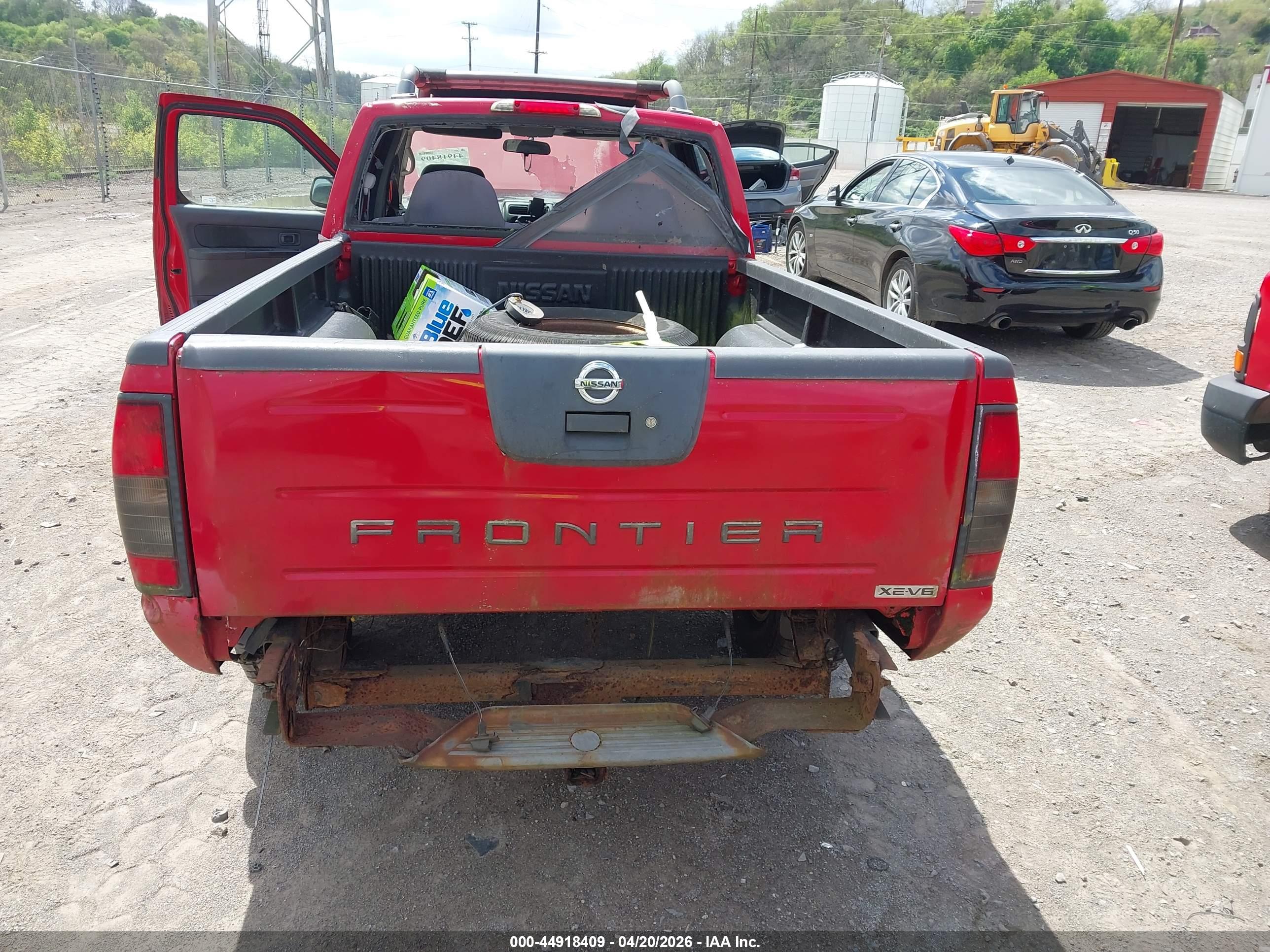 NISSAN FRONTIER image 6