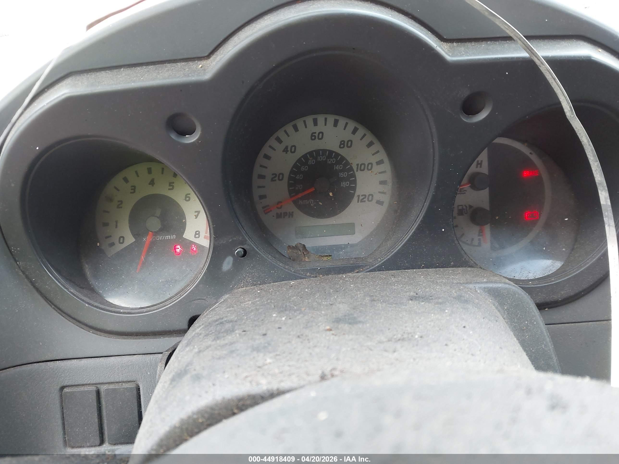 NISSAN FRONTIER image 7