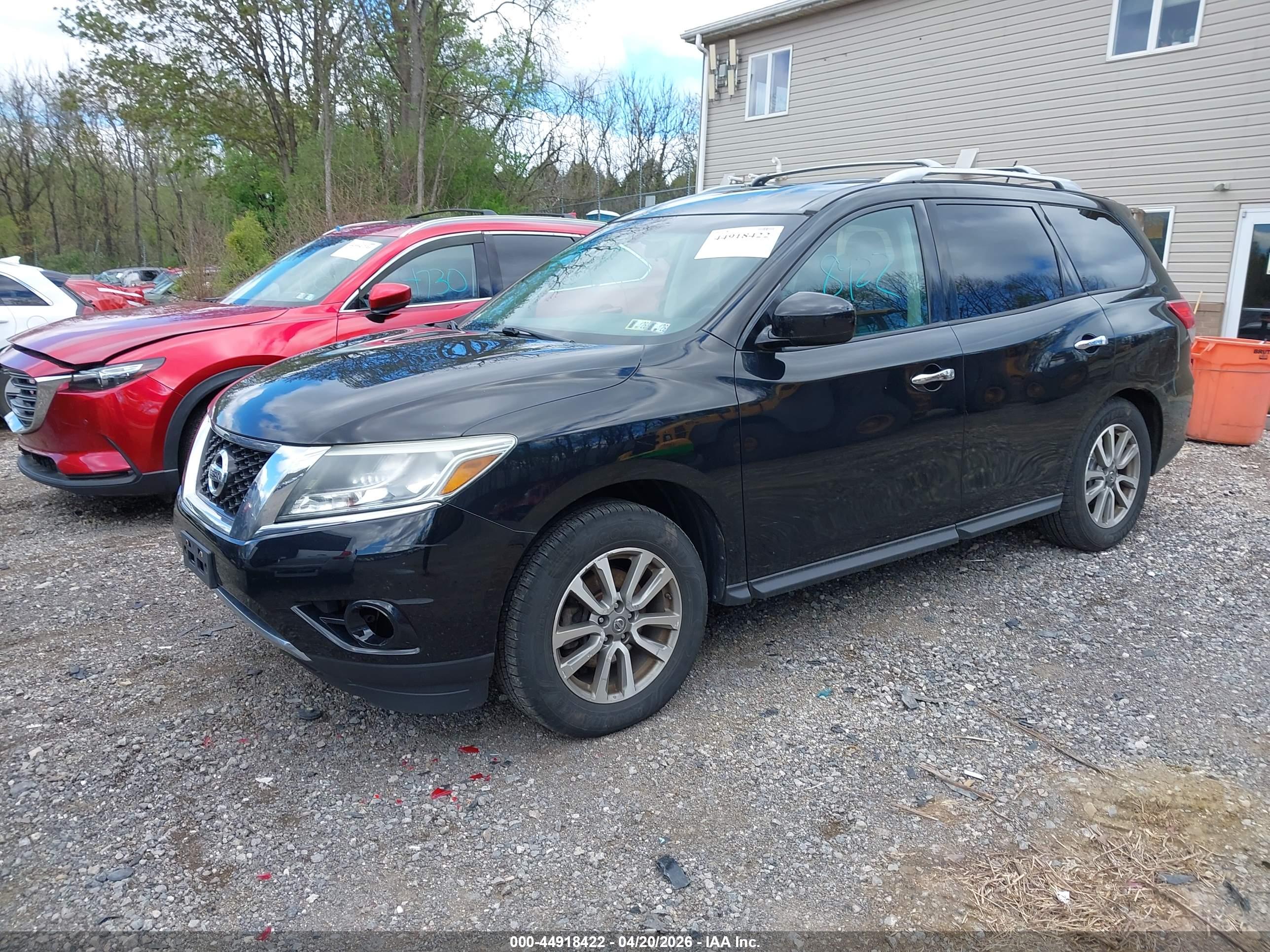 NISSAN PATHFINDER image 2