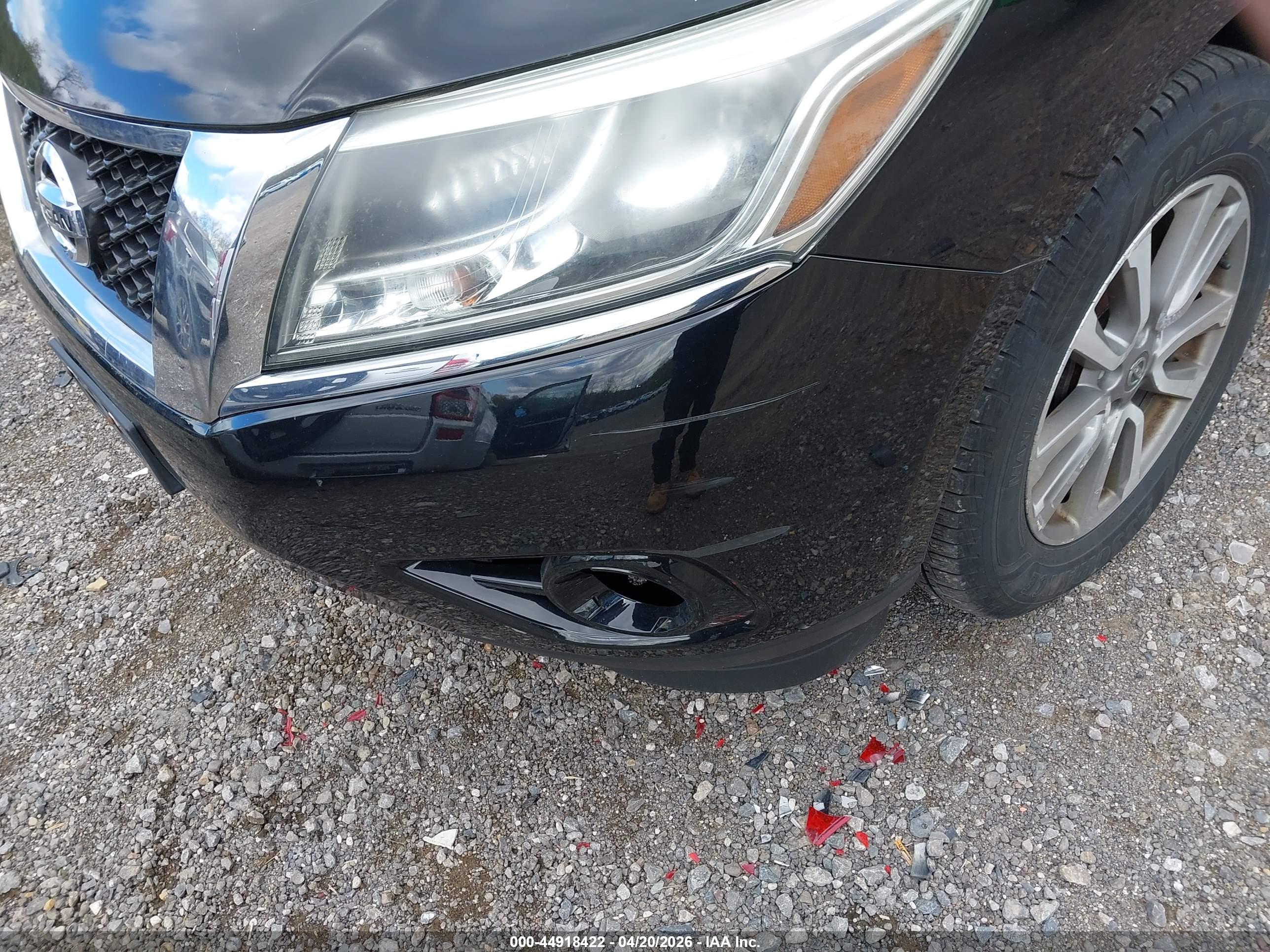 NISSAN PATHFINDER image 6
