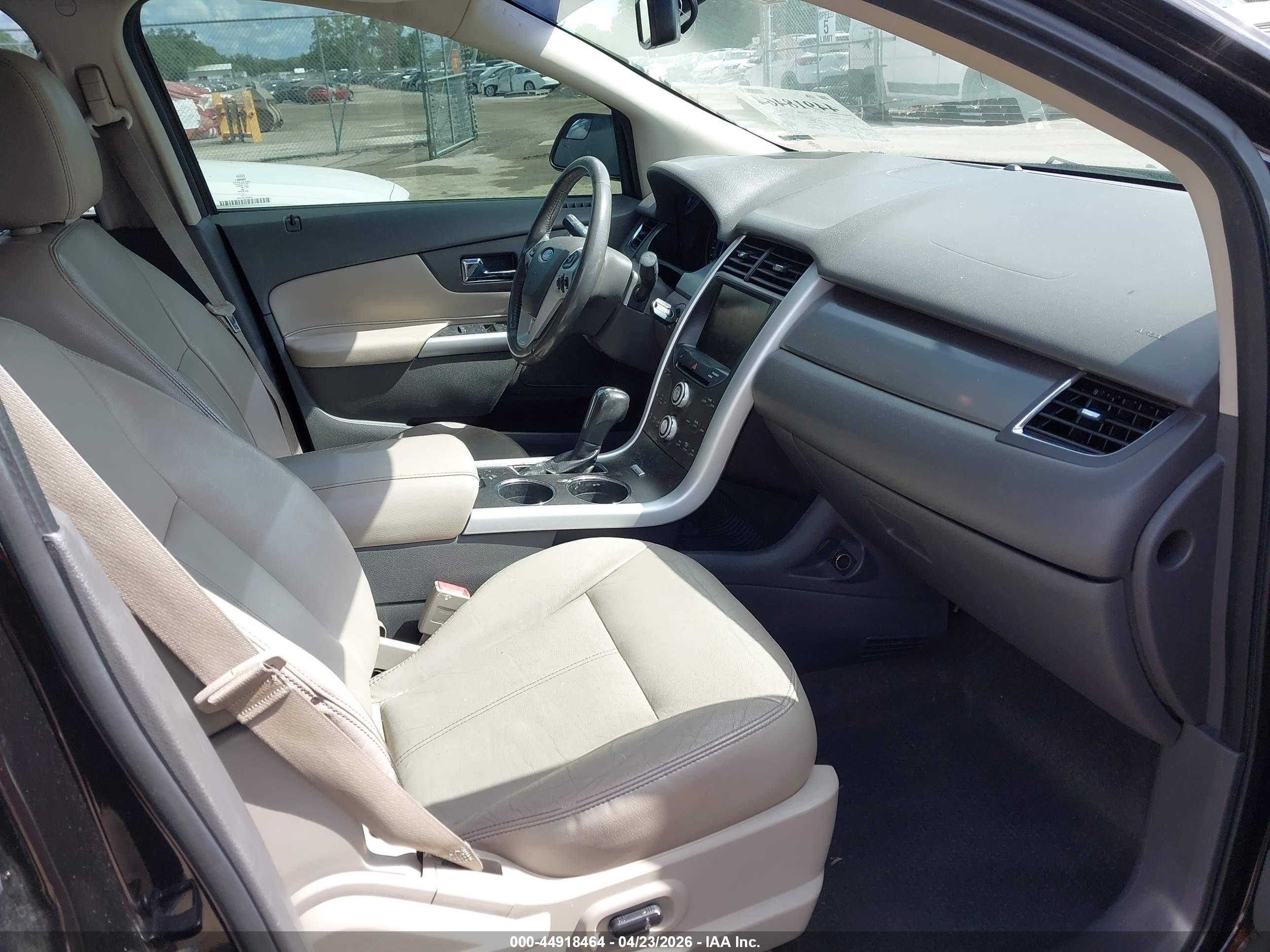 FORD EDGE image 5