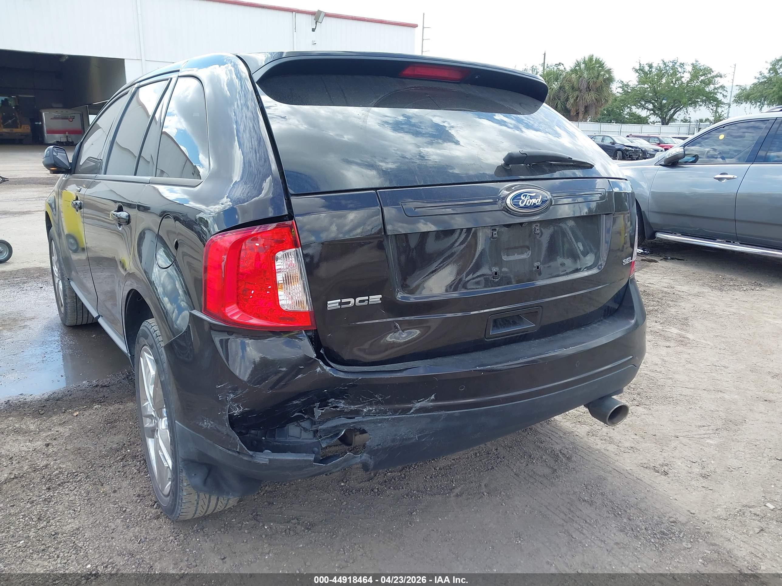 FORD EDGE image 6
