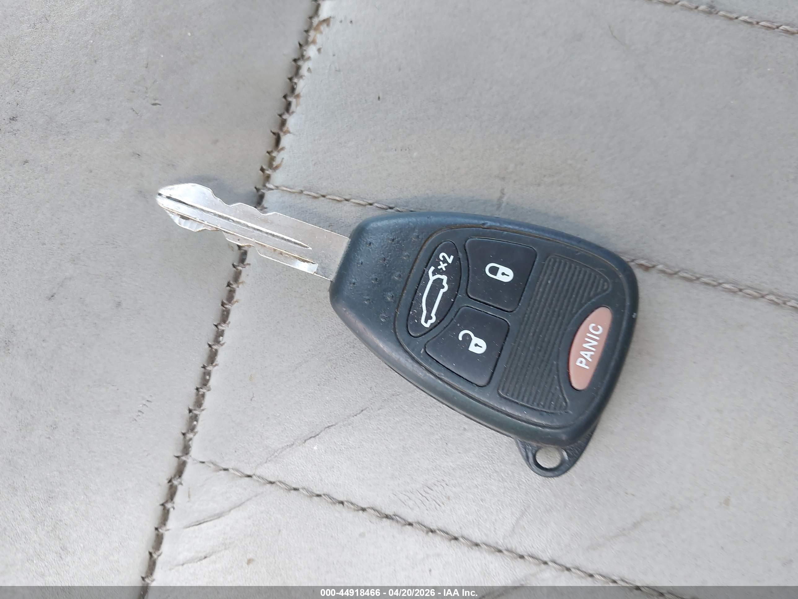 JEEP LIBERTY image 11