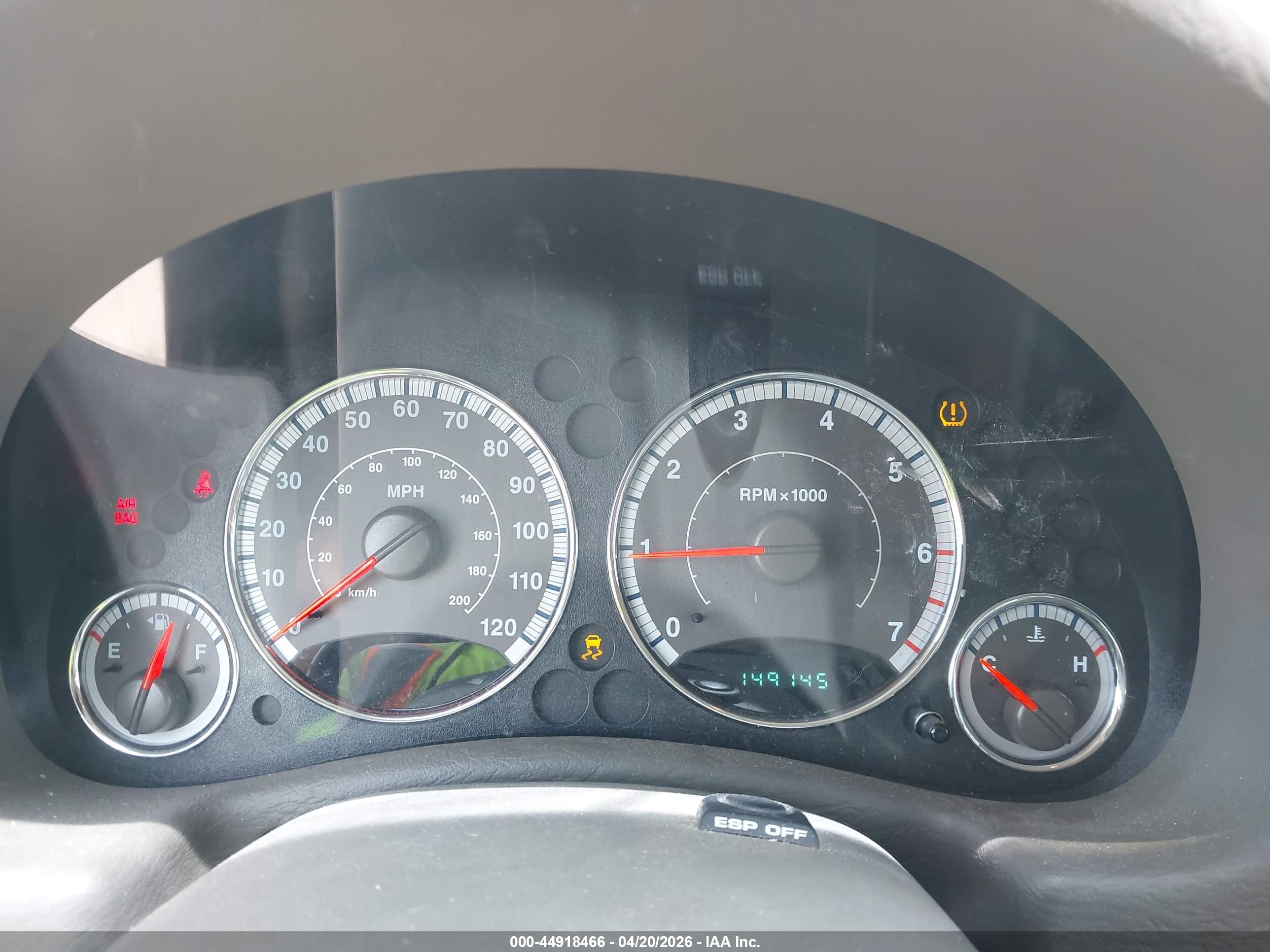 JEEP LIBERTY image 7