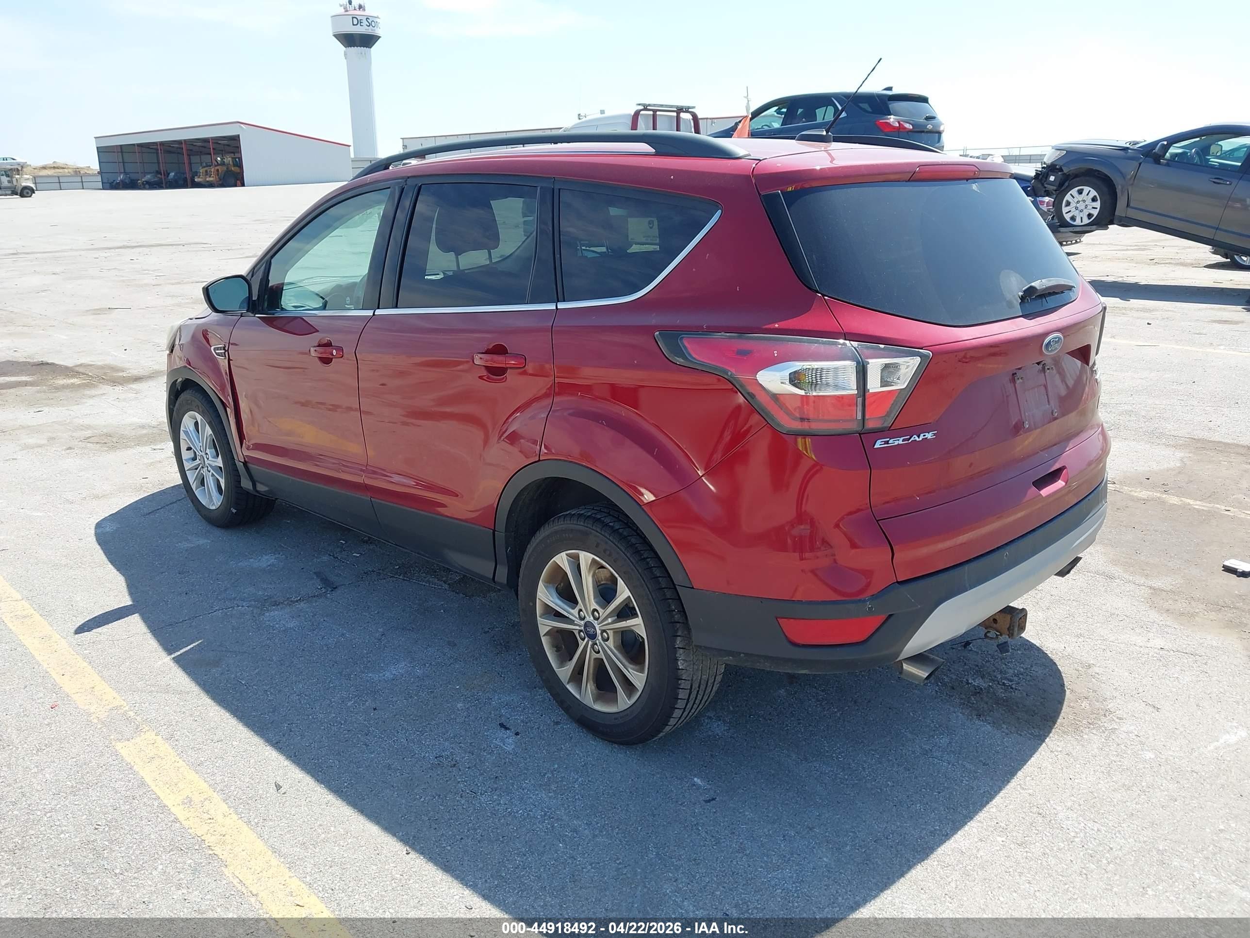 FORD ESCAPE image 3