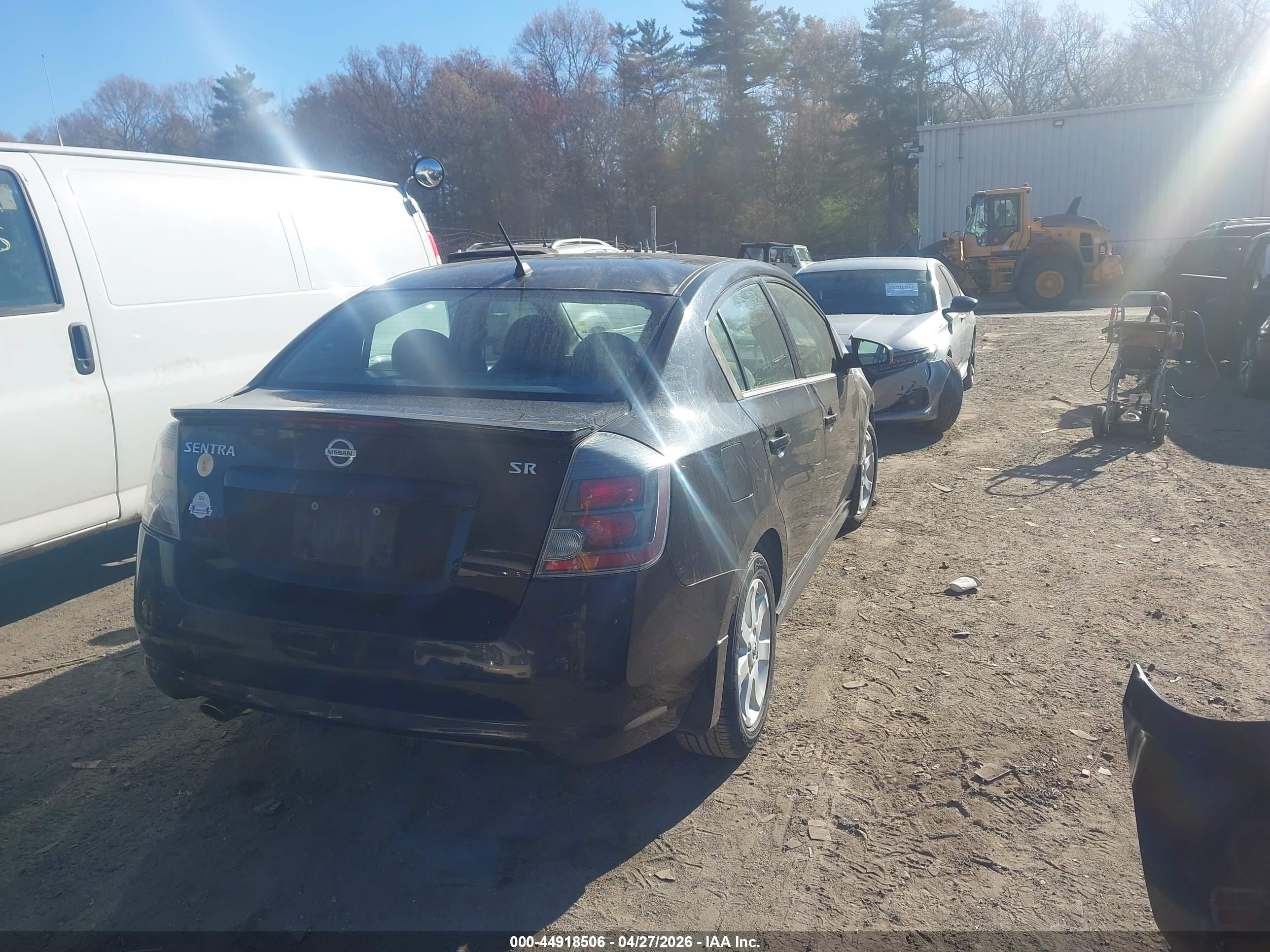 NISSAN SENTRA image 4