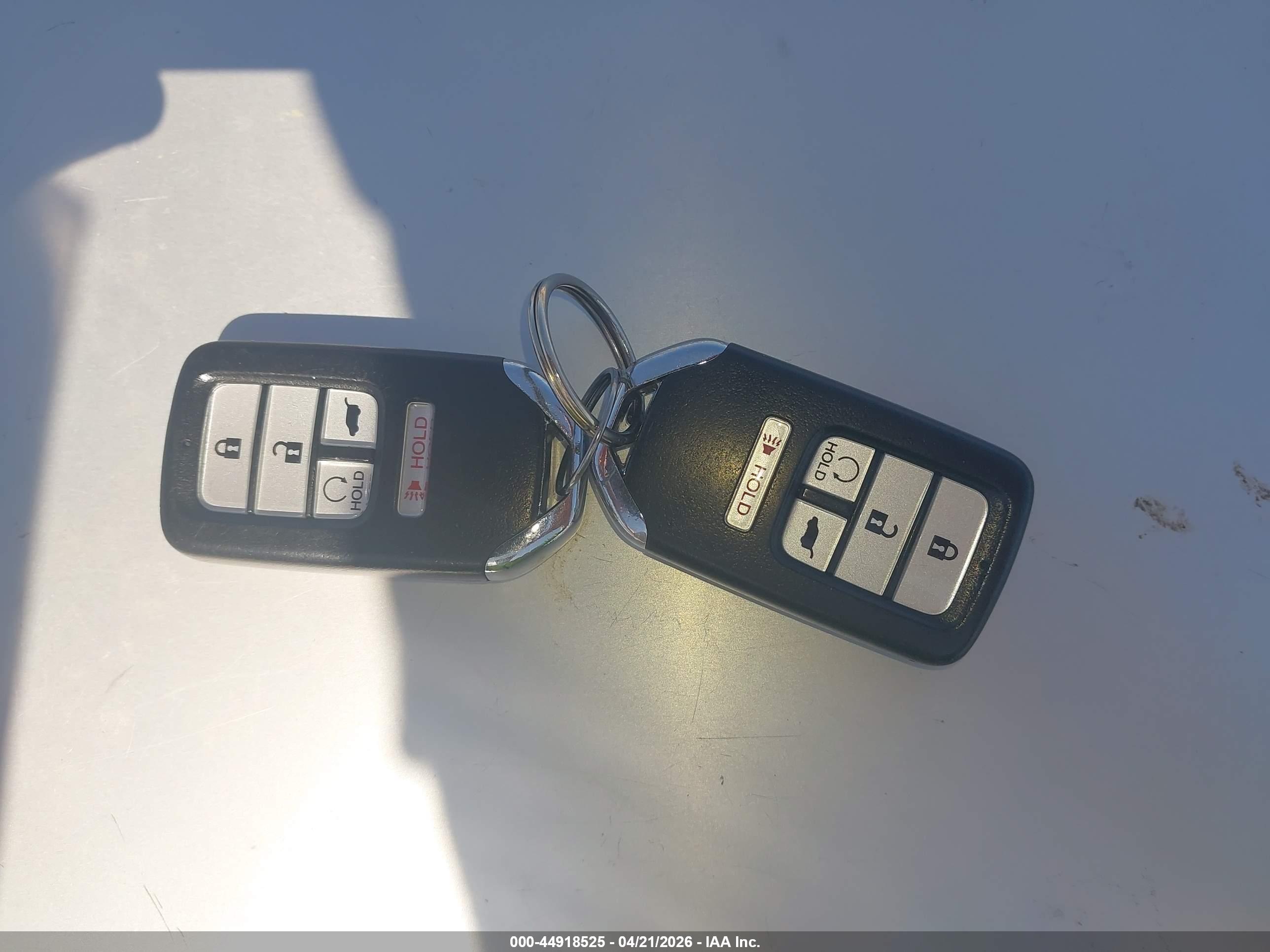 HONDA CR-V image 11